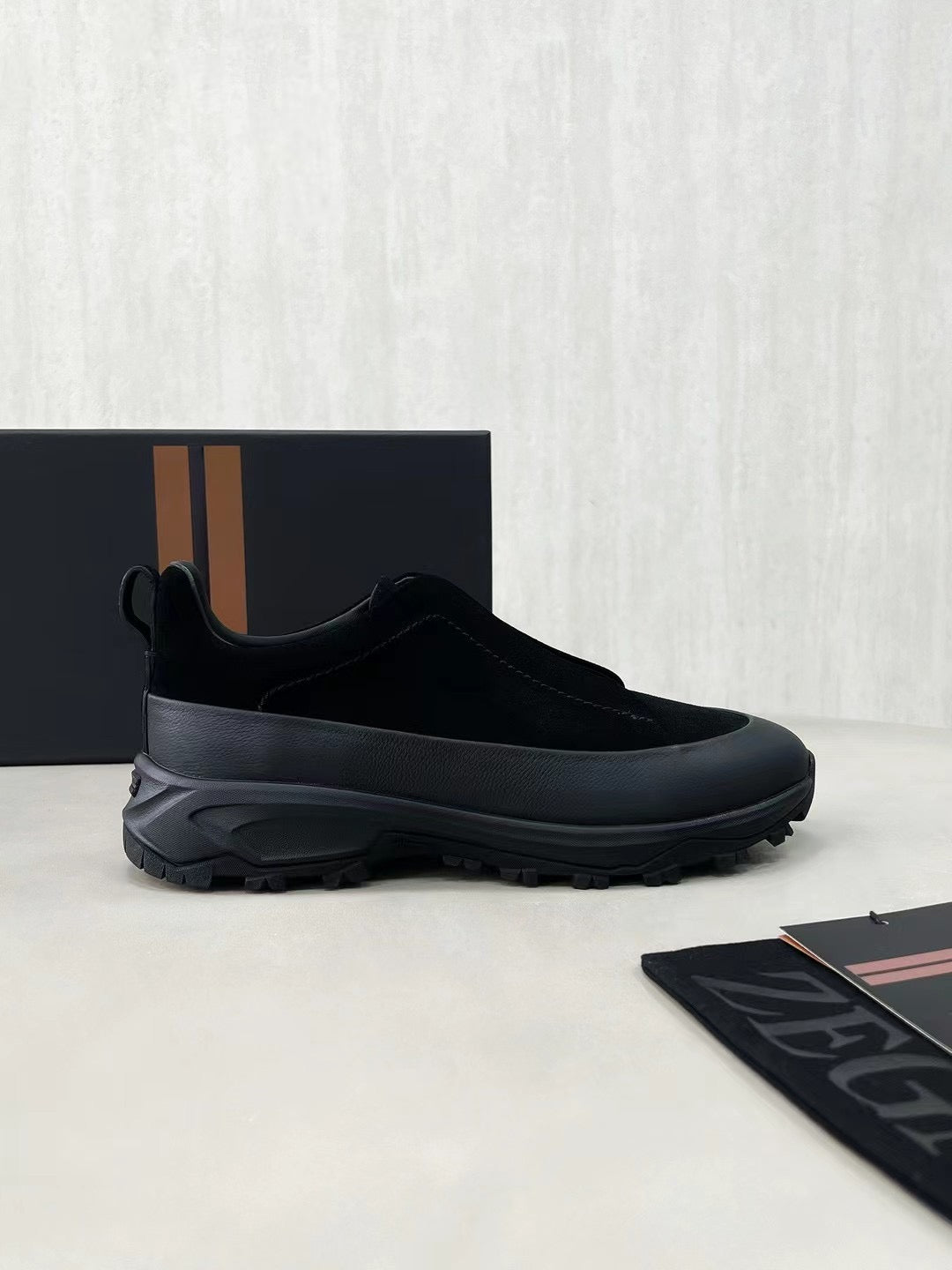 ZEGNA – Schwarzer Outdoor-Slip-On mit Vibram Arctic Grip-Sohle