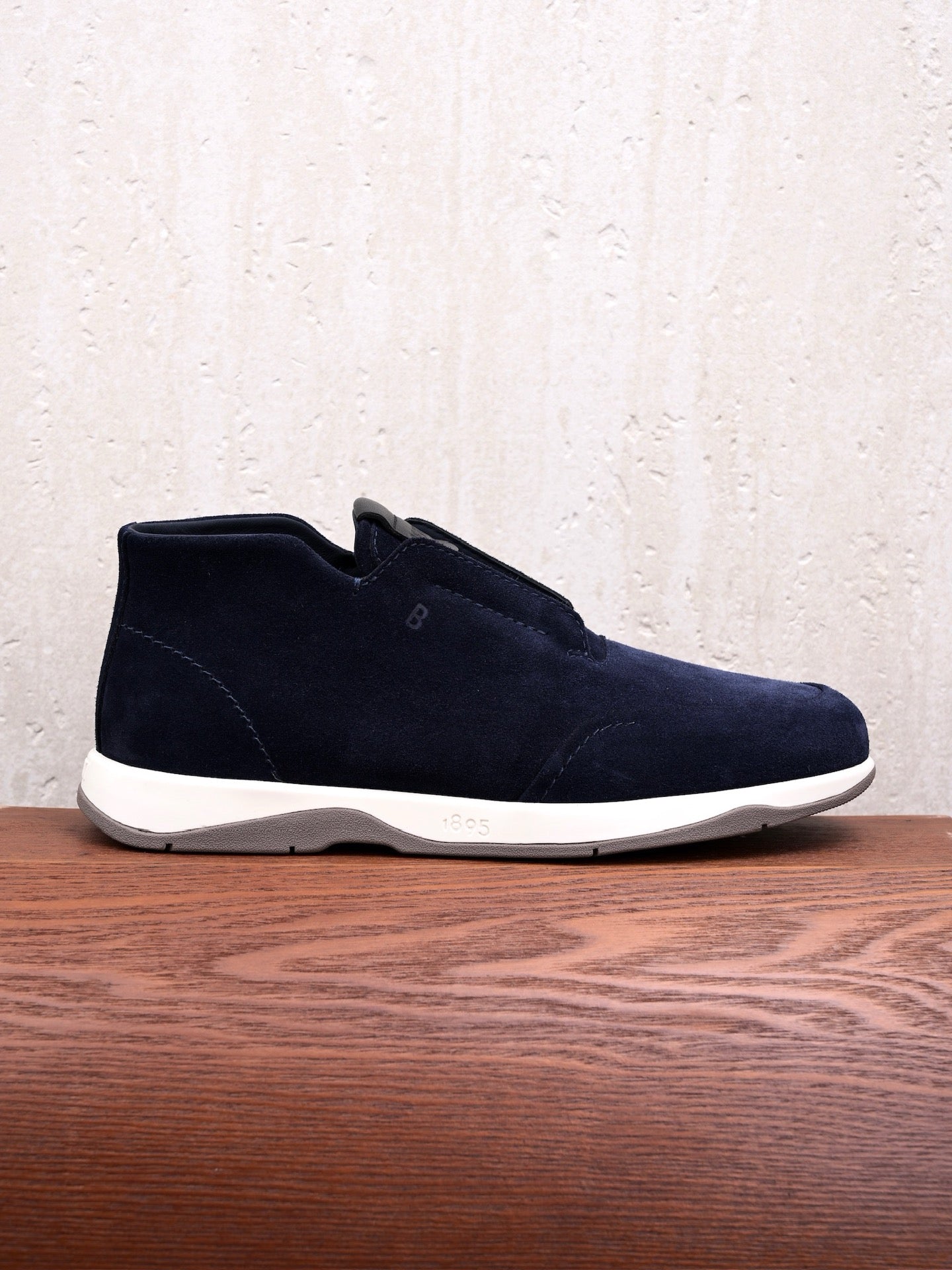 BERLUTI – Navyblauer Slip-On-Sneaker aus Veloursleder mit geprägter