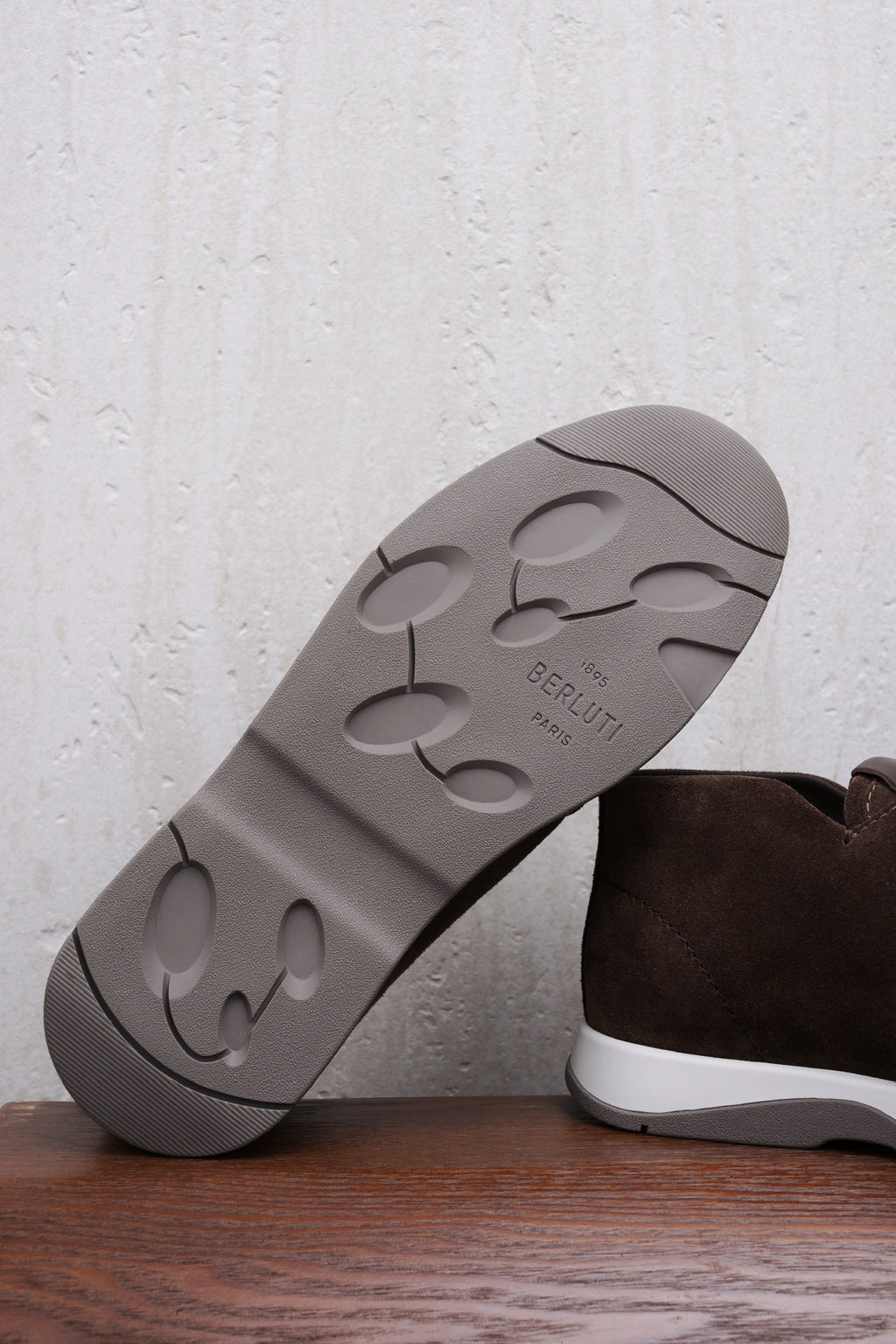 Berluti – Luxuriöser Herren-Sneaker aus Veloursleder