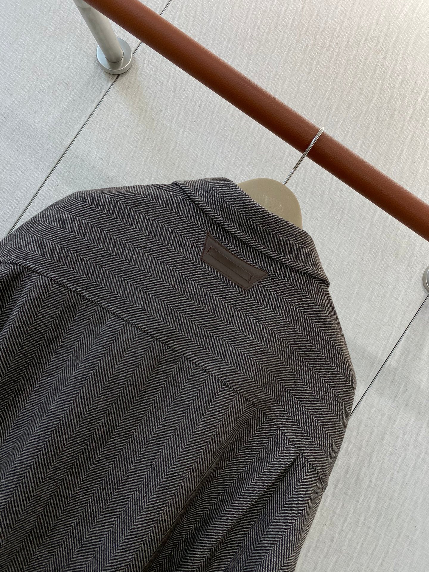 Loro Piana Dunkelgraues Herren Hemd mit Knopfleiste und Brusttaschen aus Baumwollmix