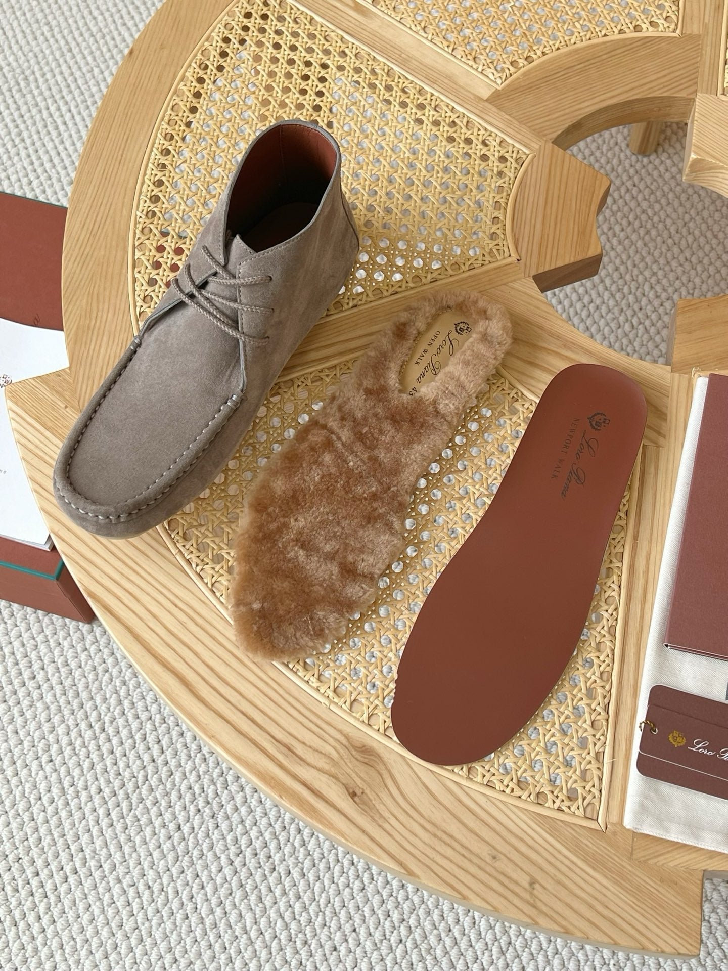 Loro Piana – Chukka-Boots aus Wildleder in Navy