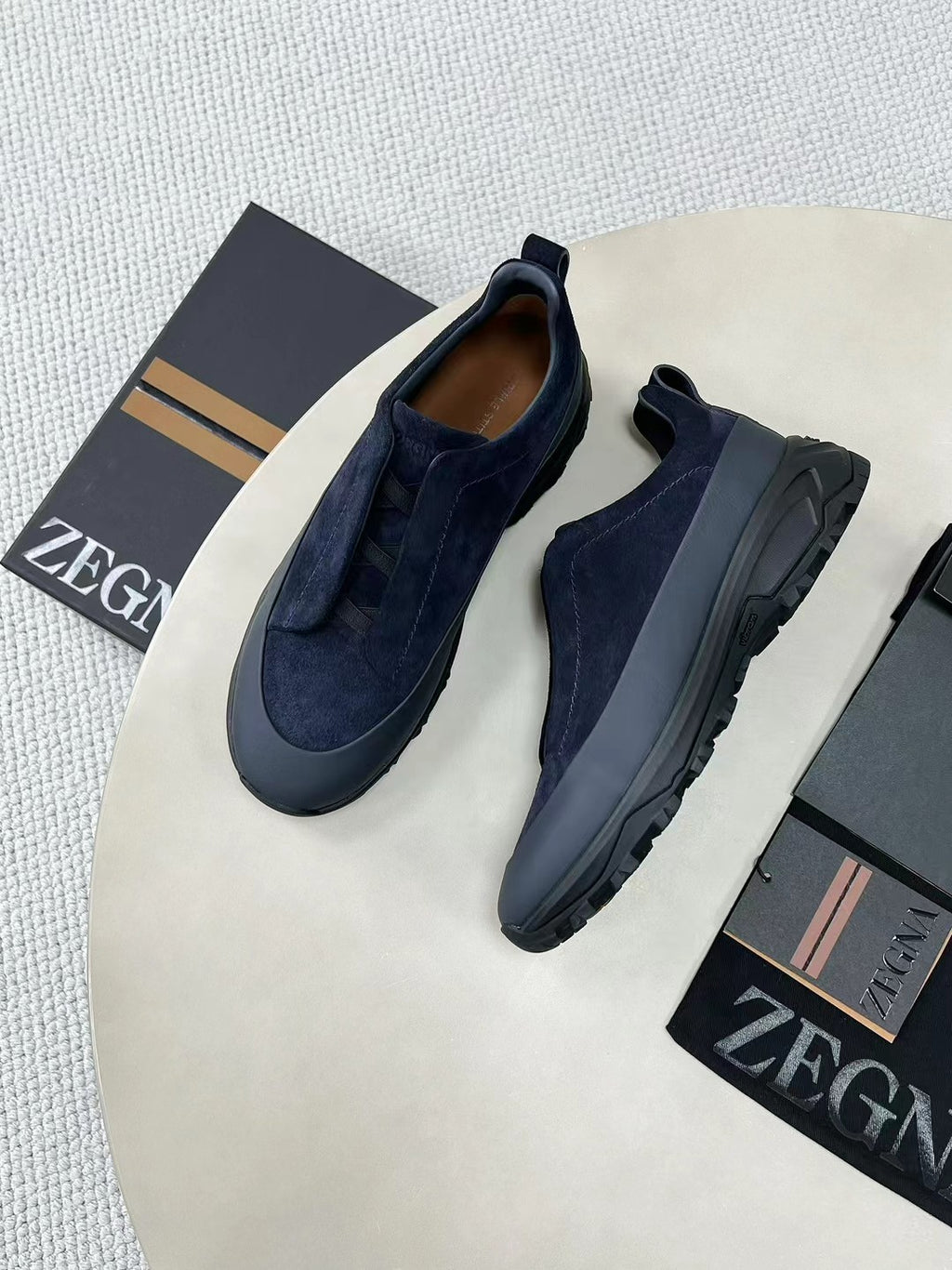 Herren Slip-On Sneaker aus Veloursleder in Navyblau