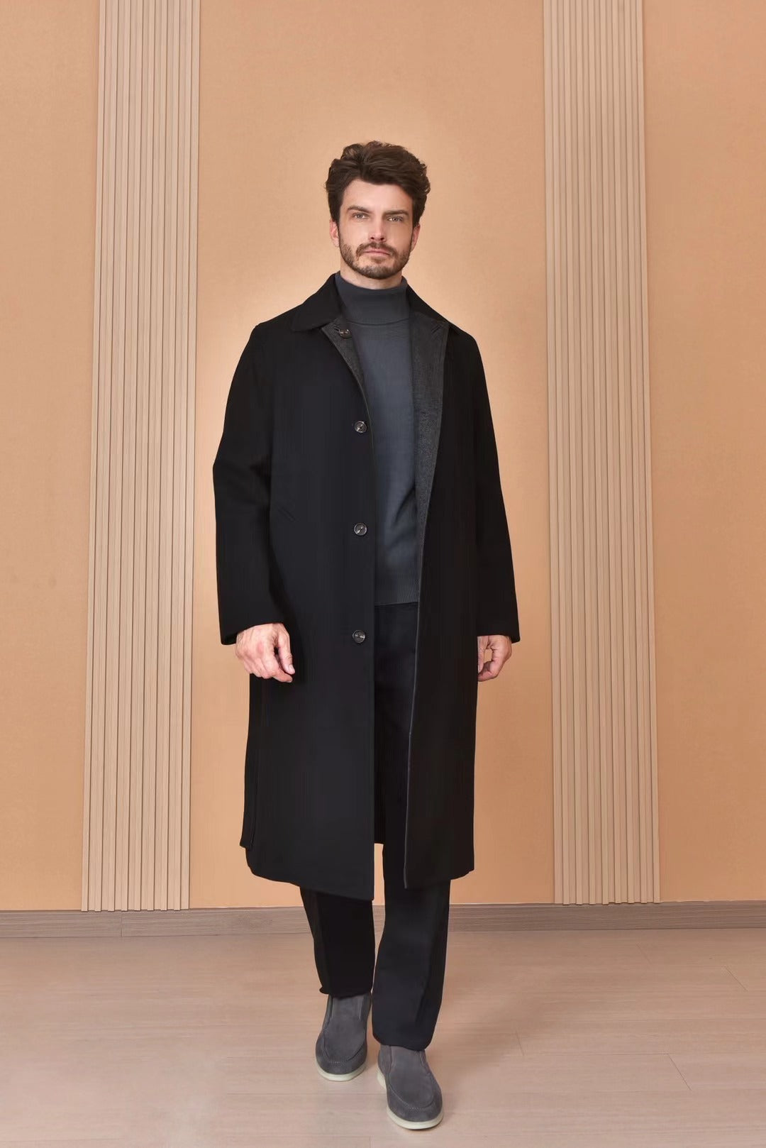 Loro Piana Mantel in Schwarz – Eleganter Langer Wintermantel