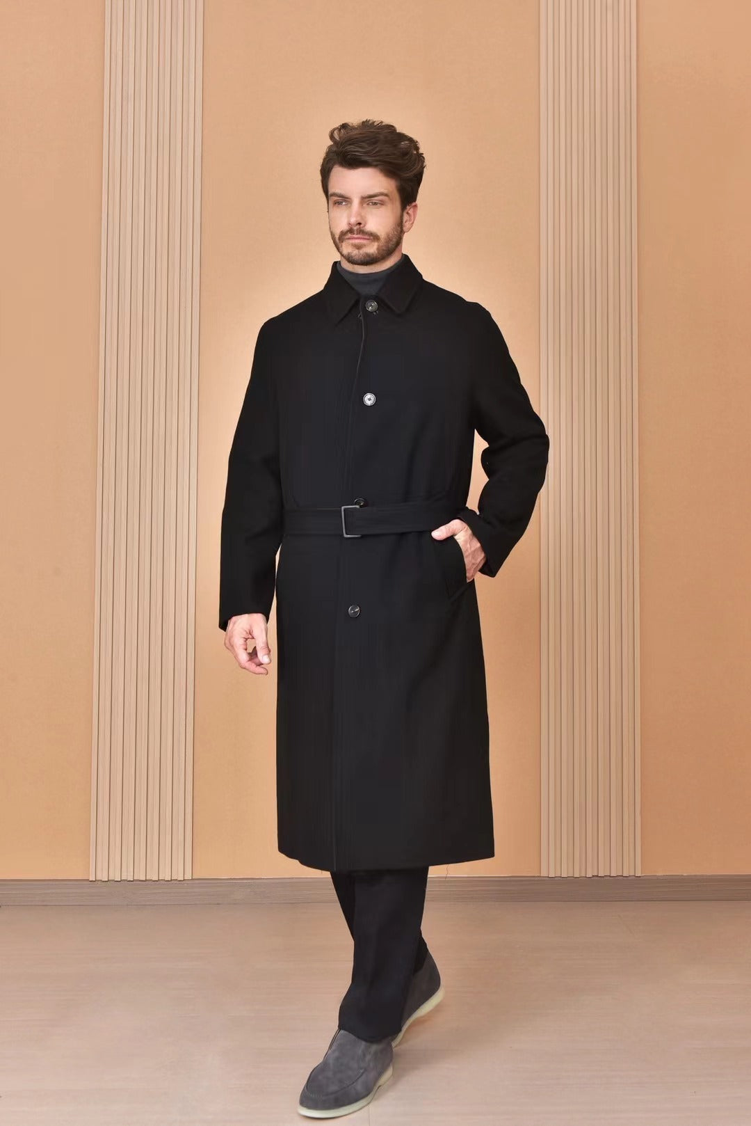 Loro Piana Mantel in Schwarz – Eleganter Langer Wintermantel