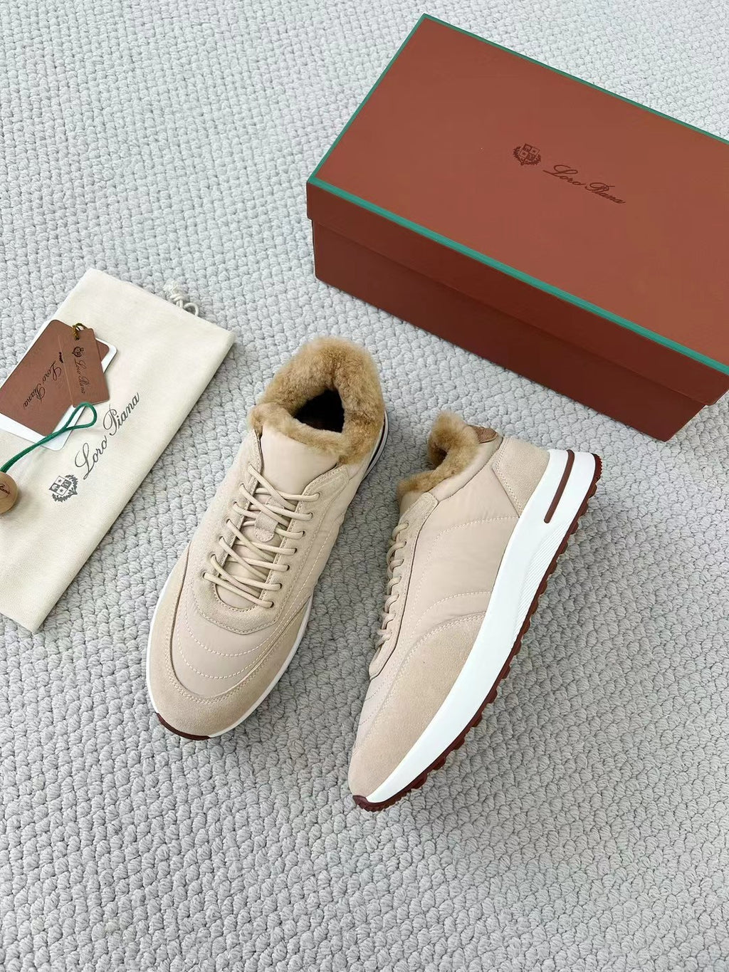 Loro Piana – Sneaker aus Wildleder und Leder mit Kaschmirfutter in Beige Herren