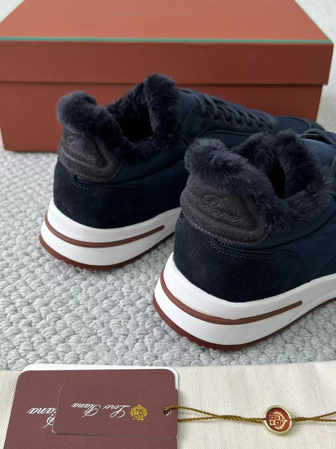 Loro Piana – Sneaker aus Wildleder und Stoff mit Kaschmirfutter in Dunkelblau Herren