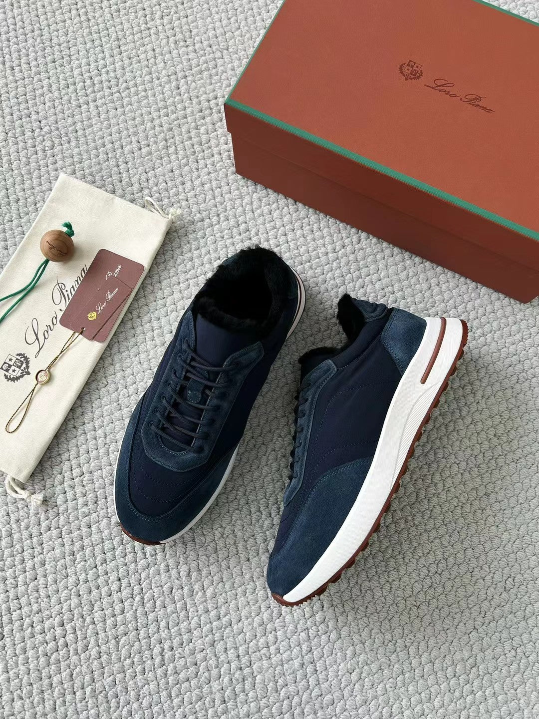 Loro Piana – Sneaker aus Wildleder und Textil in Dunkelblau Herren