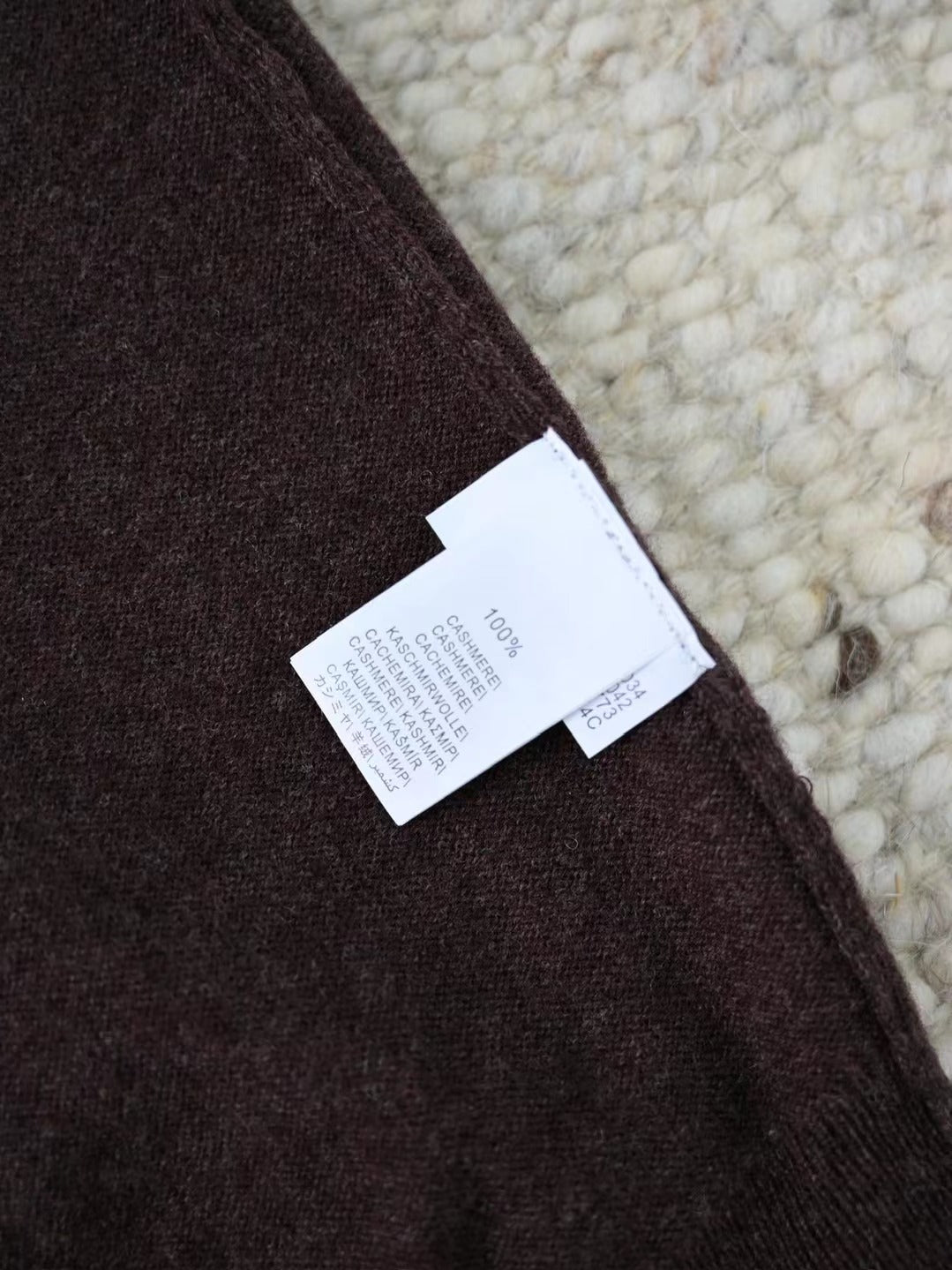 John Smedley – Langarm-Polo-Pullover aus Merinowolle in Dunkelbraun Herren