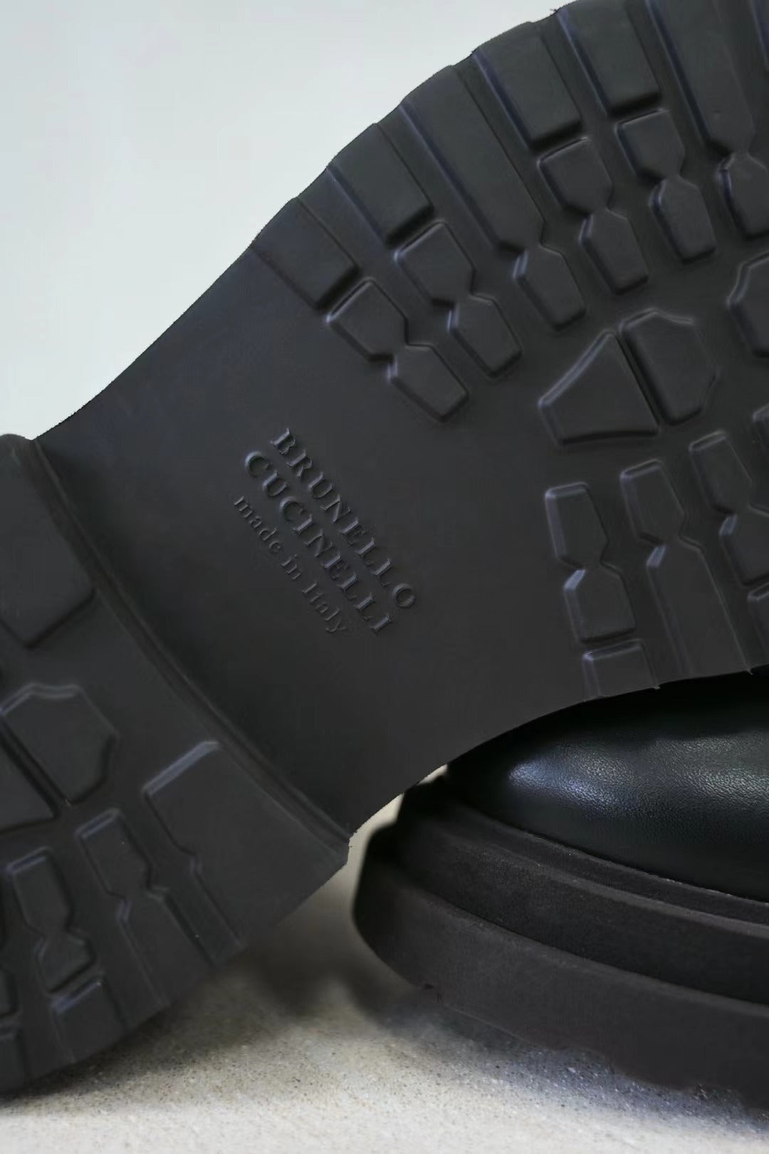 Brunello Cucinelli Herren-Stiefeletten aus Leder in Schwarz