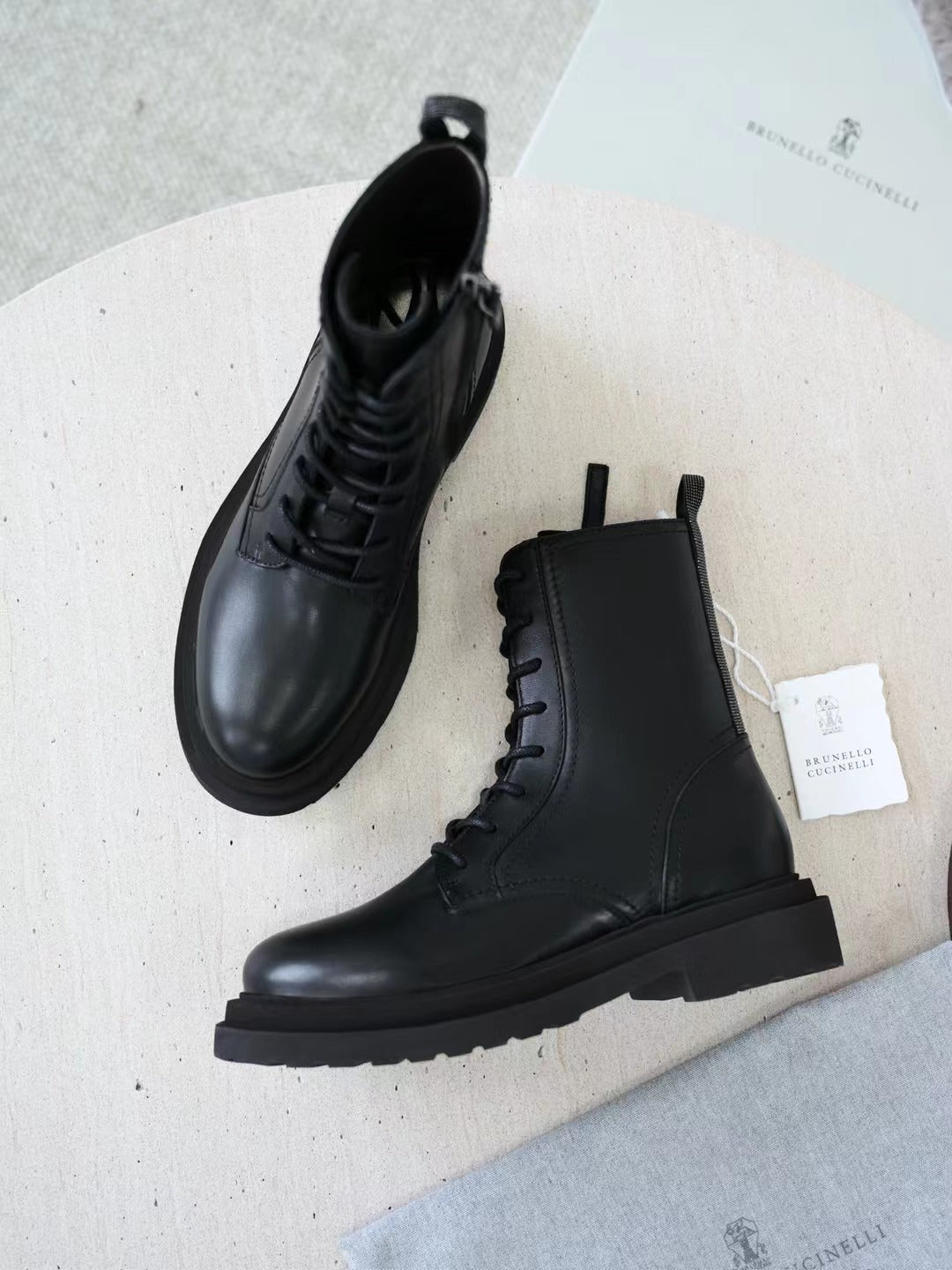 Brunello Cucinelli Herren-Stiefeletten aus Leder in Schwarz