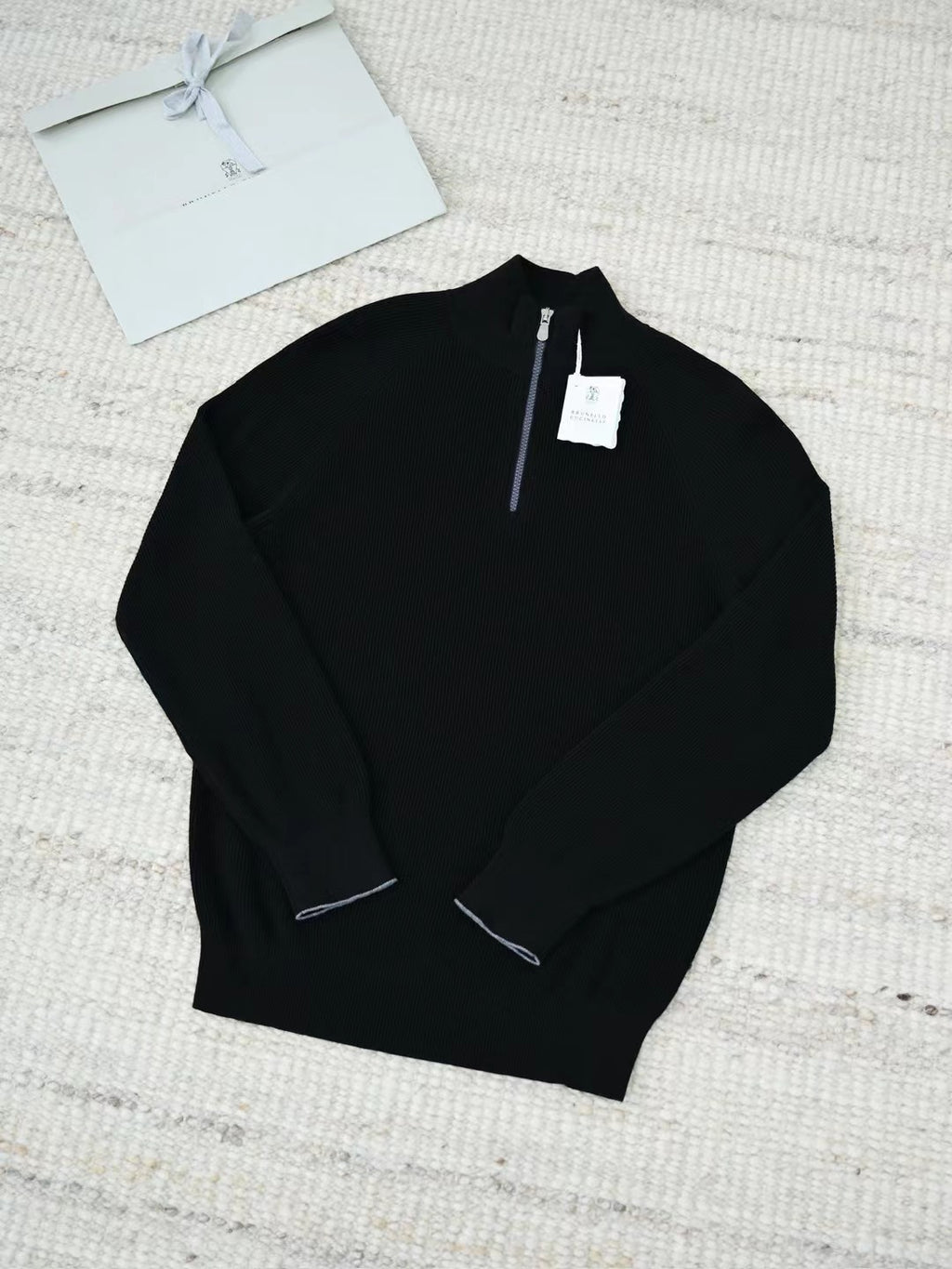 Brunello Cucinelli – Gerippter Half-Zip-Pullover in Schwarz Herren