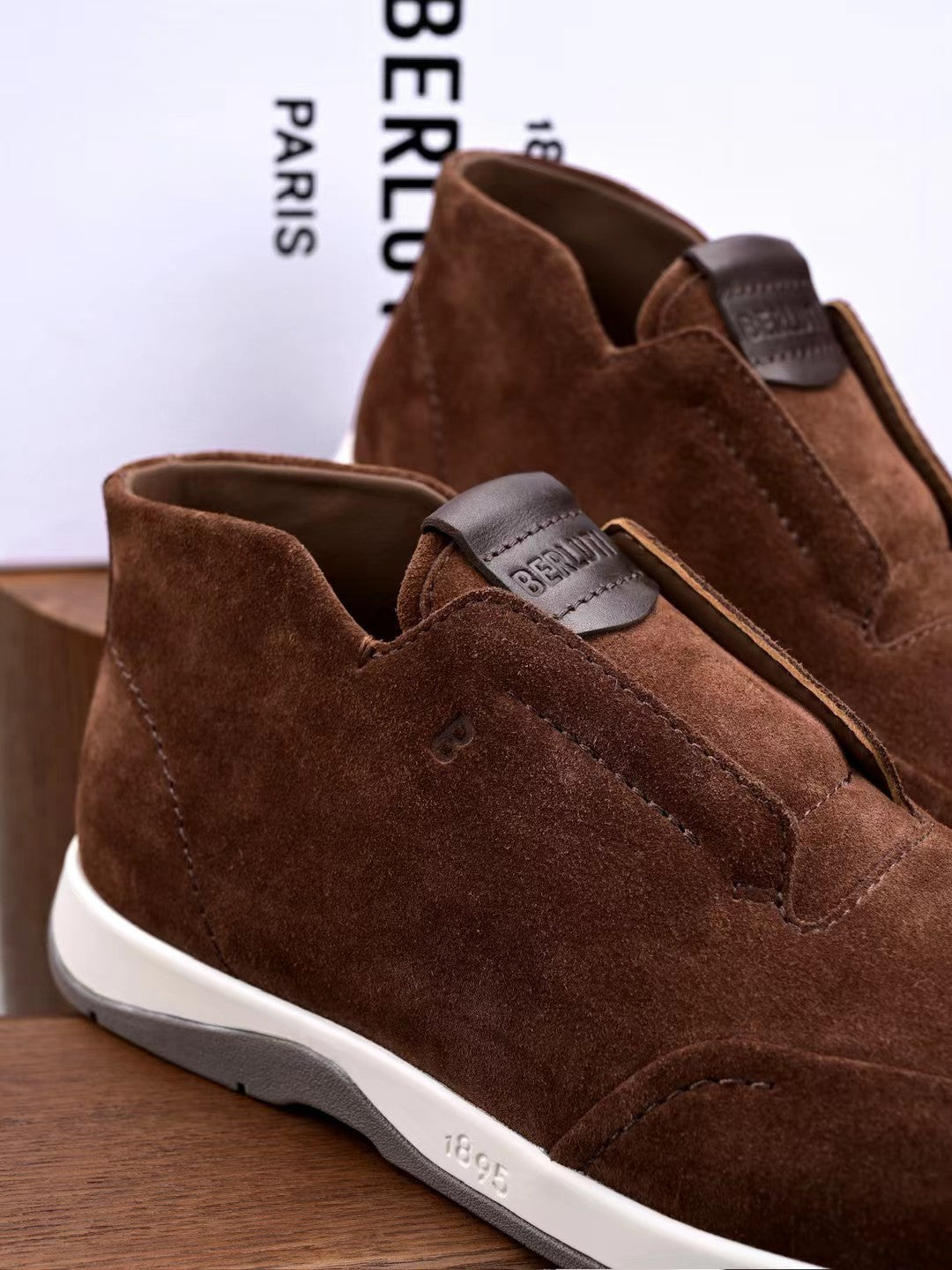 Berluti – Luxuriöse Slip-On-Sneaker aus Veloursleder Herren