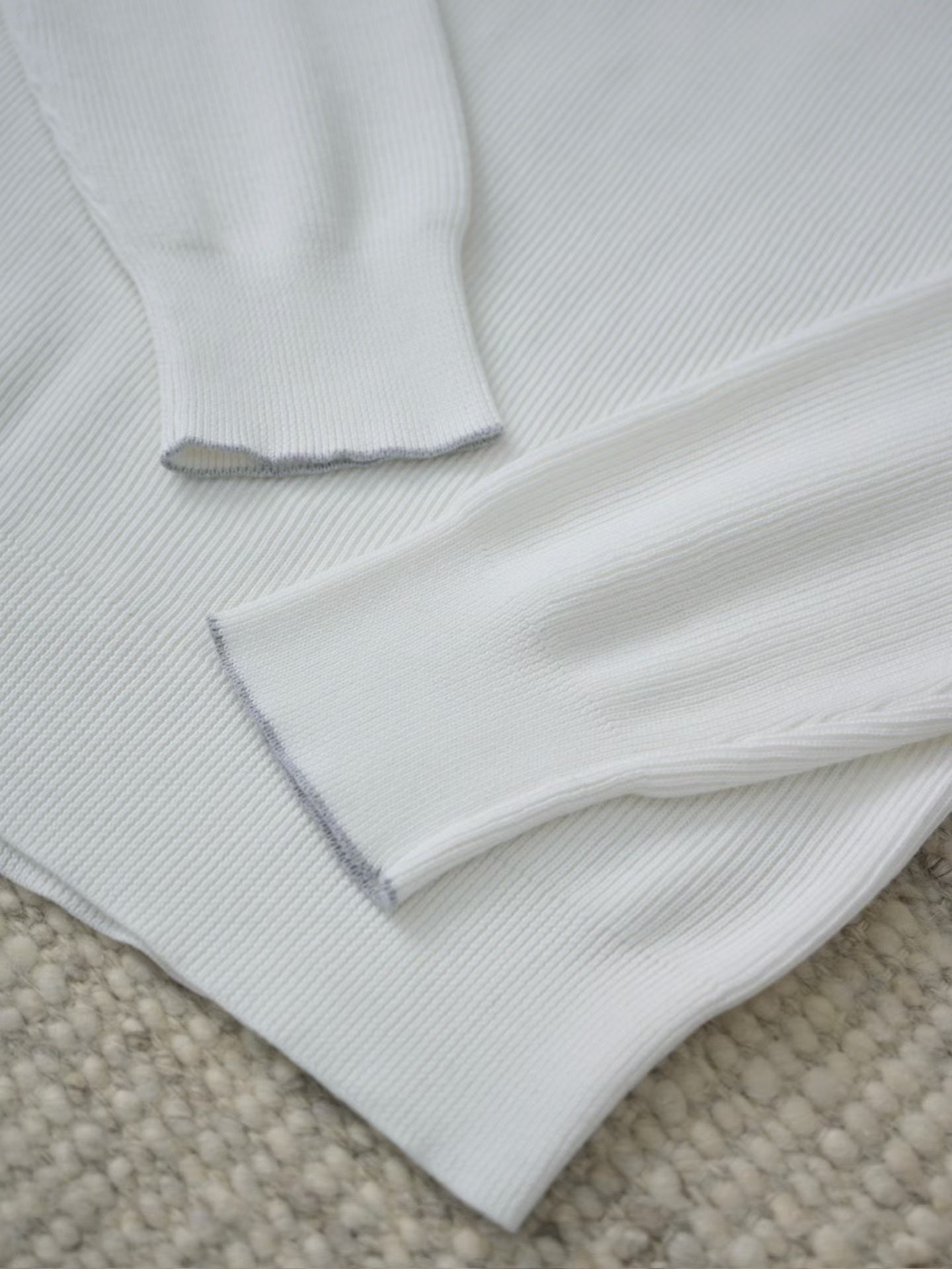 Brunello Cucinelli – Luxurioeses Strick Poloshirt in Weiss aus feiner Baumwolle