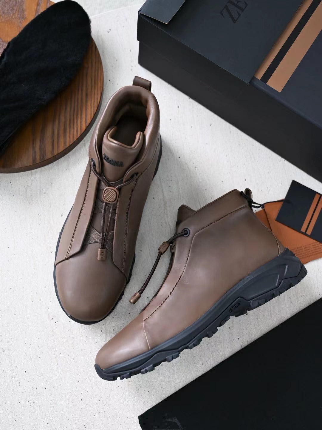 Zegna – Premium Leder Boots in Braun mit robuster Profilsohle