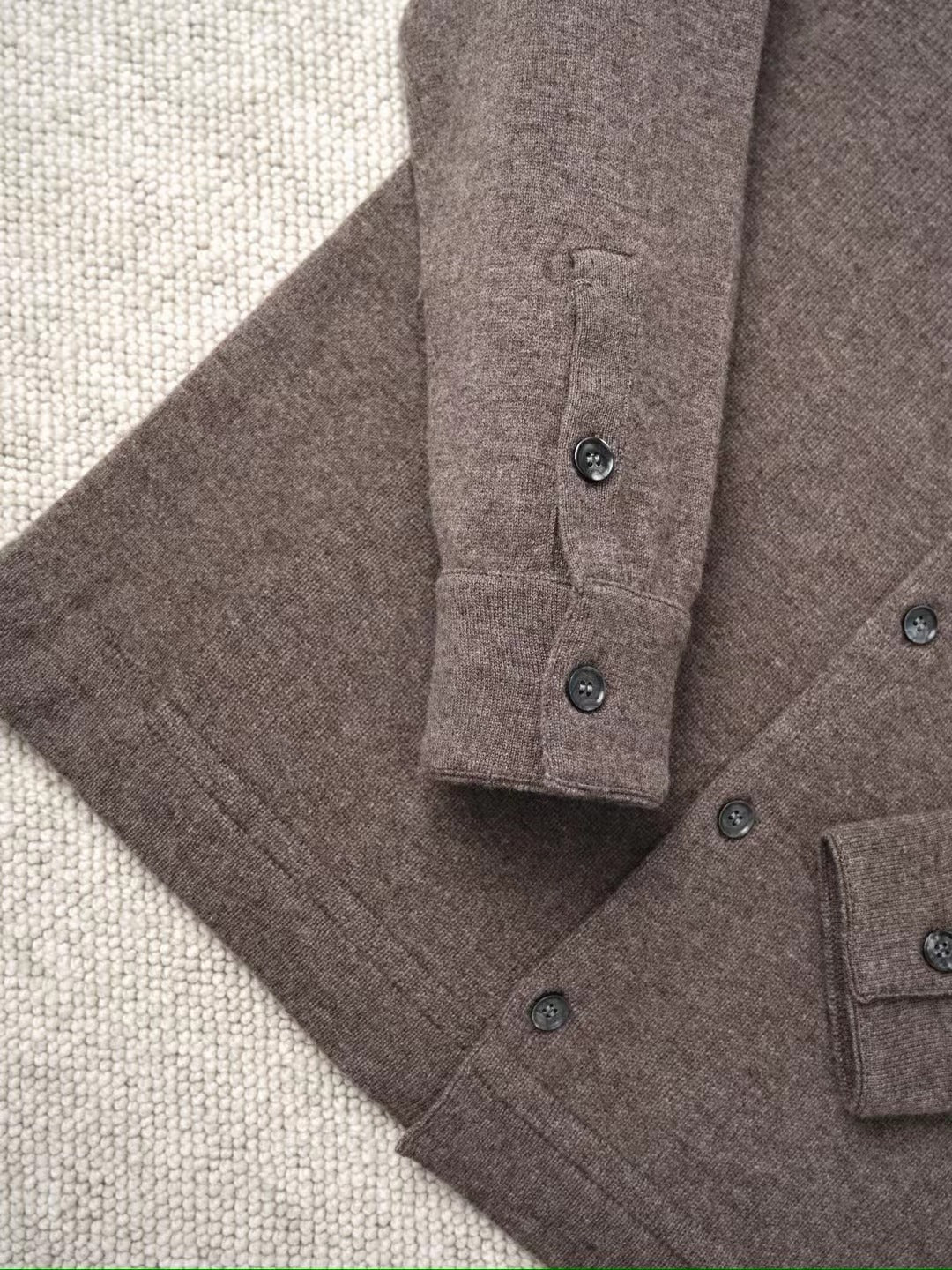 ZEGNA Herrenhemd in Braun-Grau – Klassisches Langarmhemd mit Knopfleiste