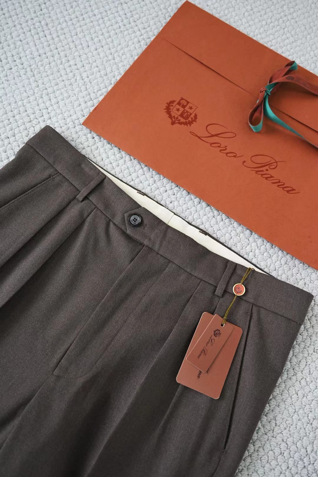 Loro Piana Elegante Herren Hose in Schokobraun