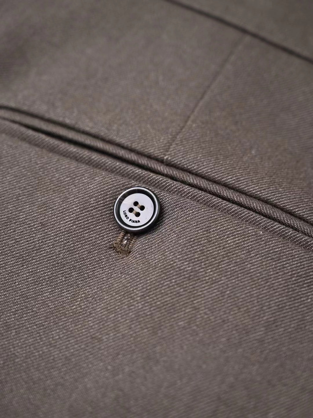 Loro Piana Elegante Herren Hose in Schokobraun