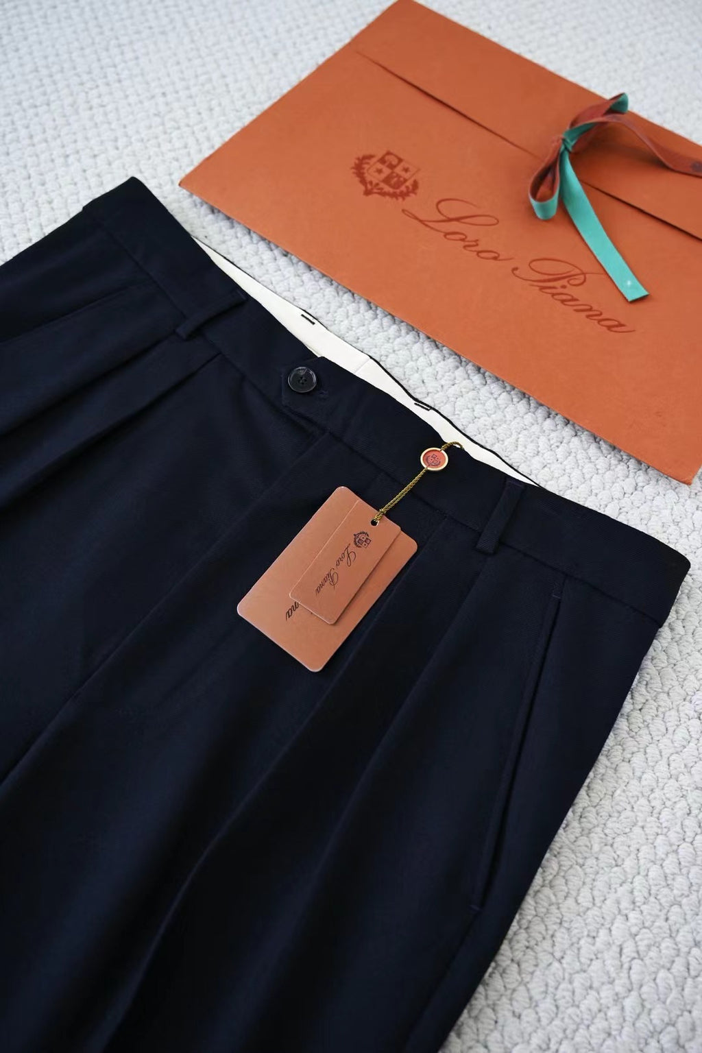 Loro Piana Elegante Herren Hose in Dunkelblau – Premium-Stretch, Business & Casual