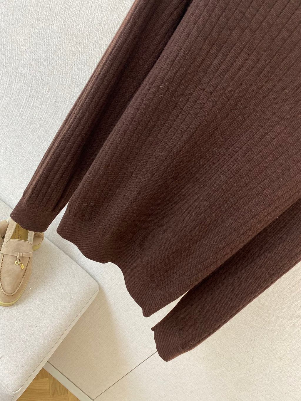 Lora Piana Strickpullover Dunkelbraun – Feinstrick Polo-Pullover