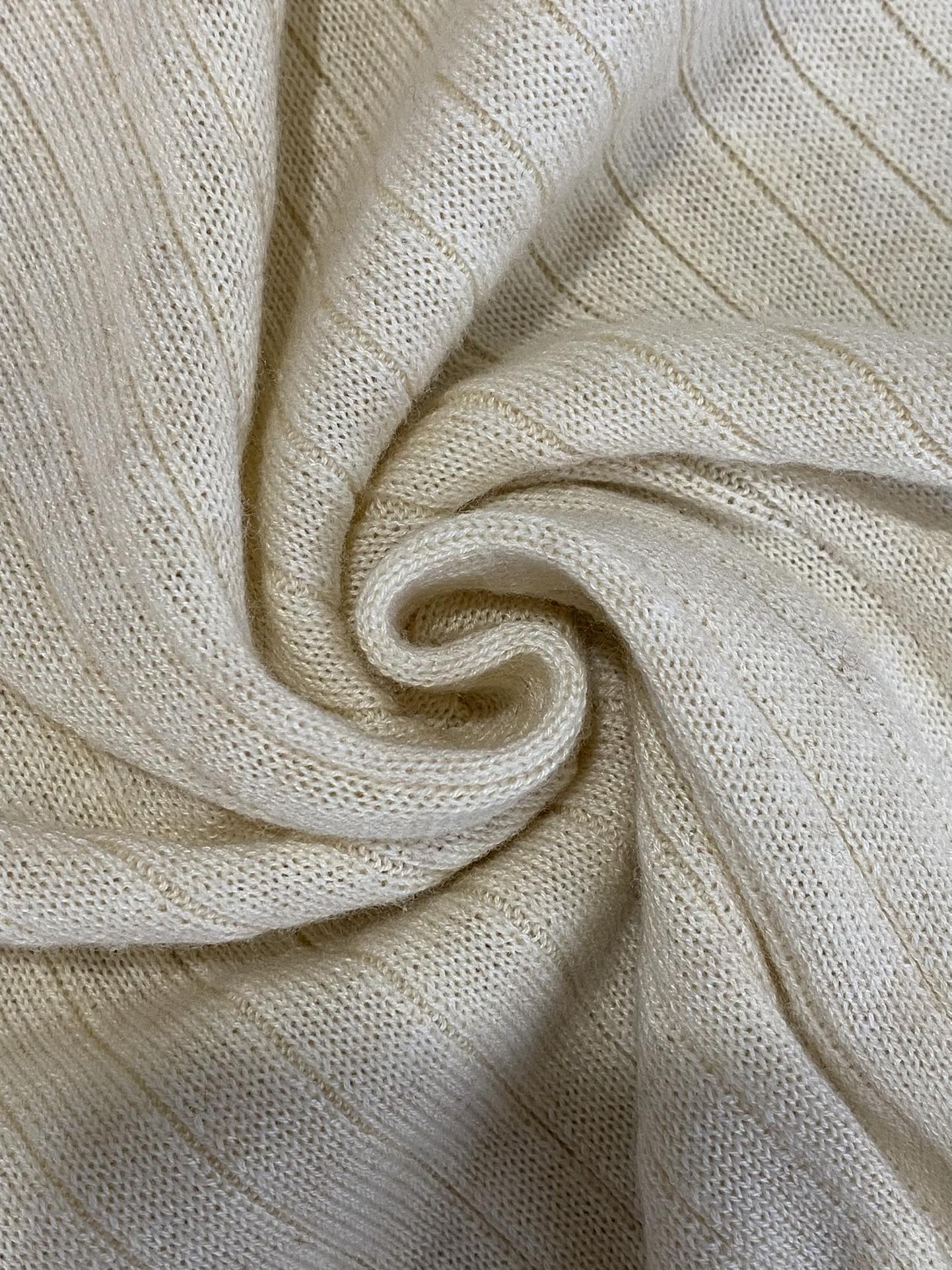 Lora Piana Polo-Strickpullover In Creme – Feiner Rippenstrick