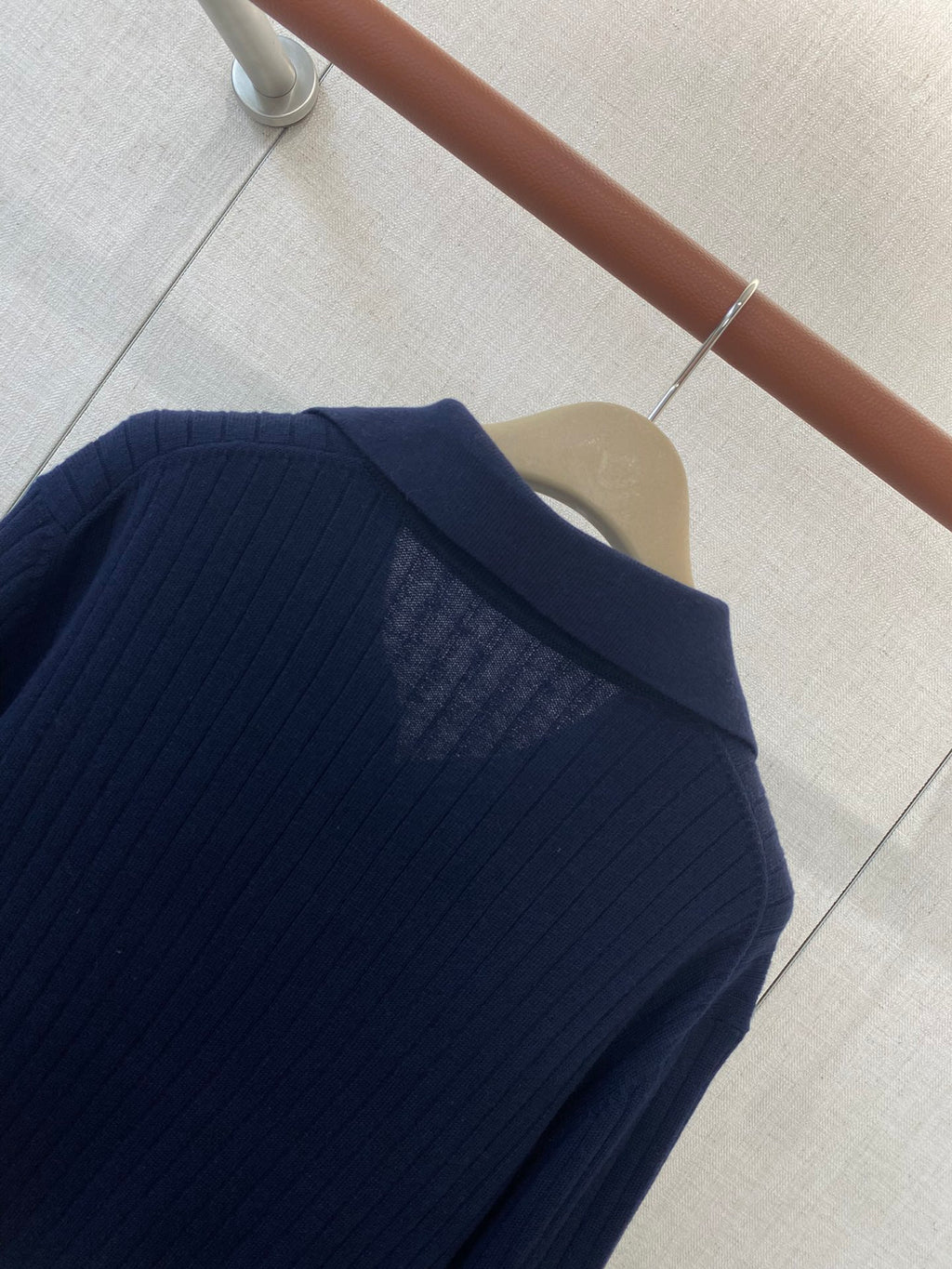 Brunello Cucinelli Herren Strick-Polo in Dunkelblau Feinstrickpullover