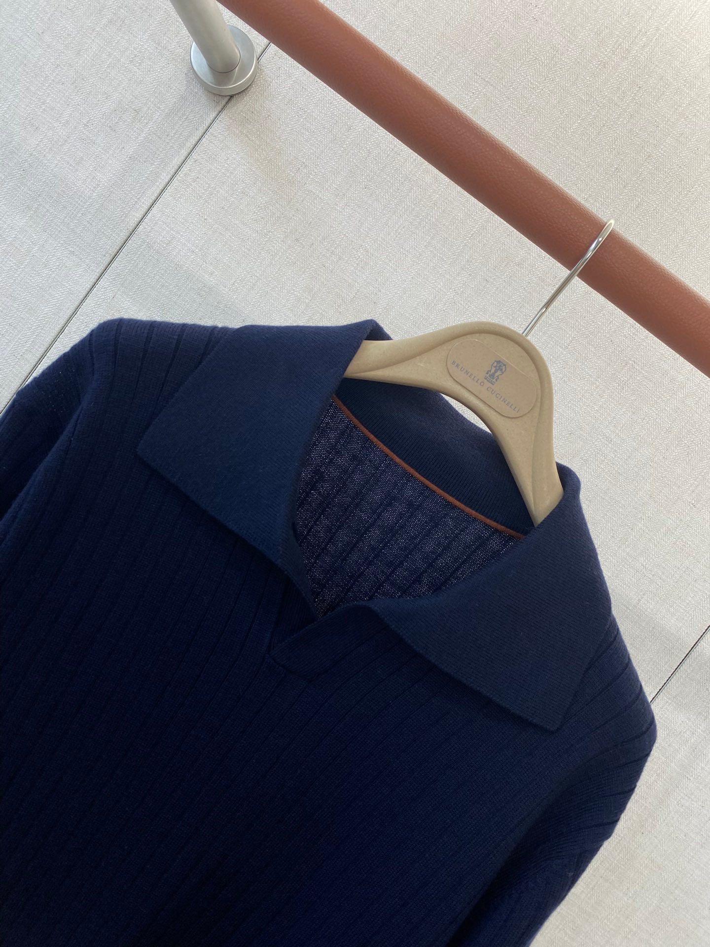 Brunello Cucinelli Herren Strick-Polo in Dunkelblau Feinstrickpullover