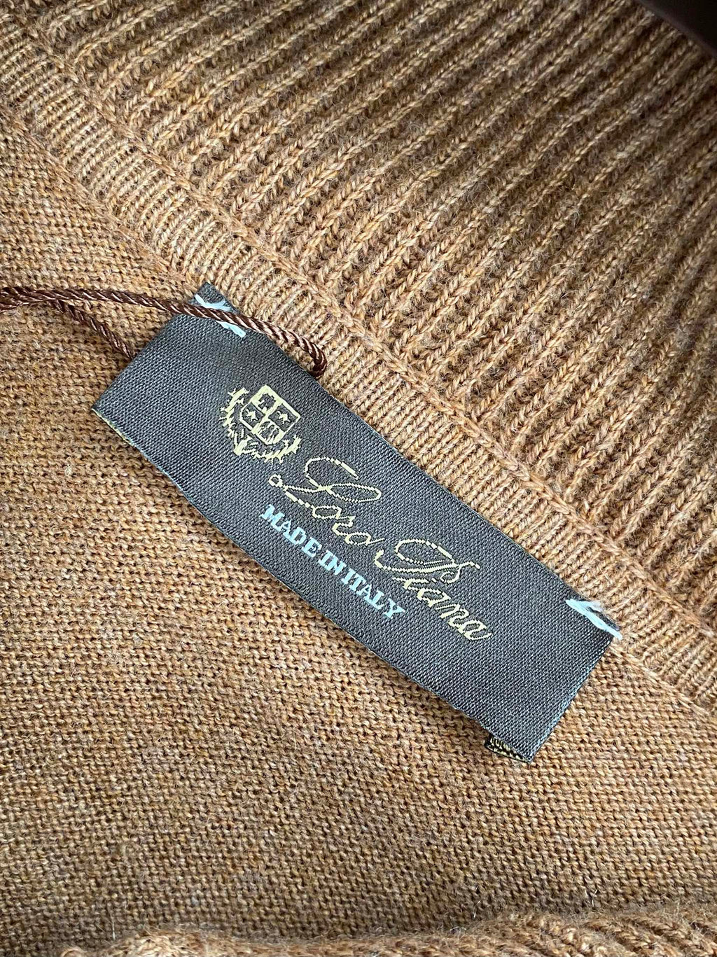 Lora Piana Leinenjacke mit Stehkragen – Leichte Sommerjacke in Beige oder Hellblau