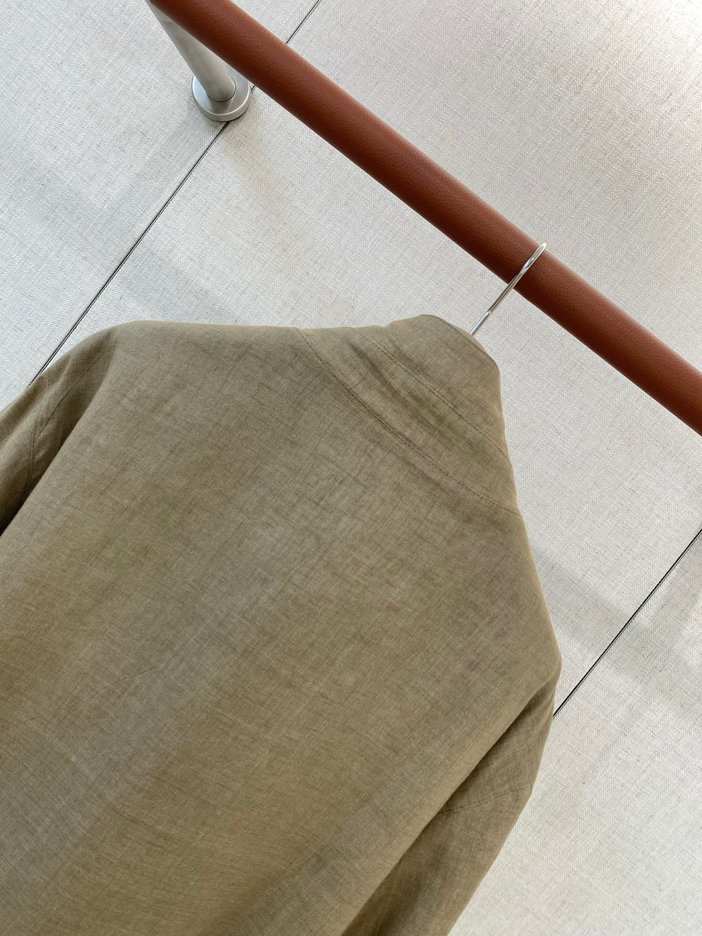 Lora Piana Leinenjacke mit Stehkragen – Leichte Sommerjacke in Beige oder Hellblau