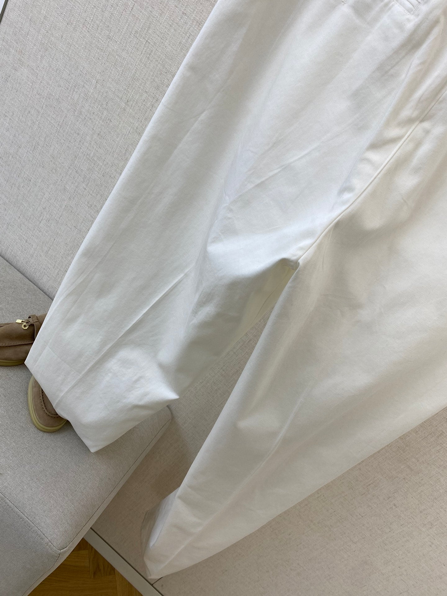 Lora Piana Chinohose in Weiß – Elegante, leichte Baumwollhose für Sommer