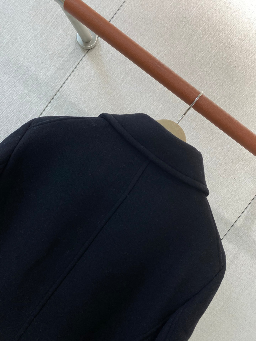 Loro Piana Schwarzer Herren Mantel mit zweireihiger Knopfleiste und Schlitztaschen