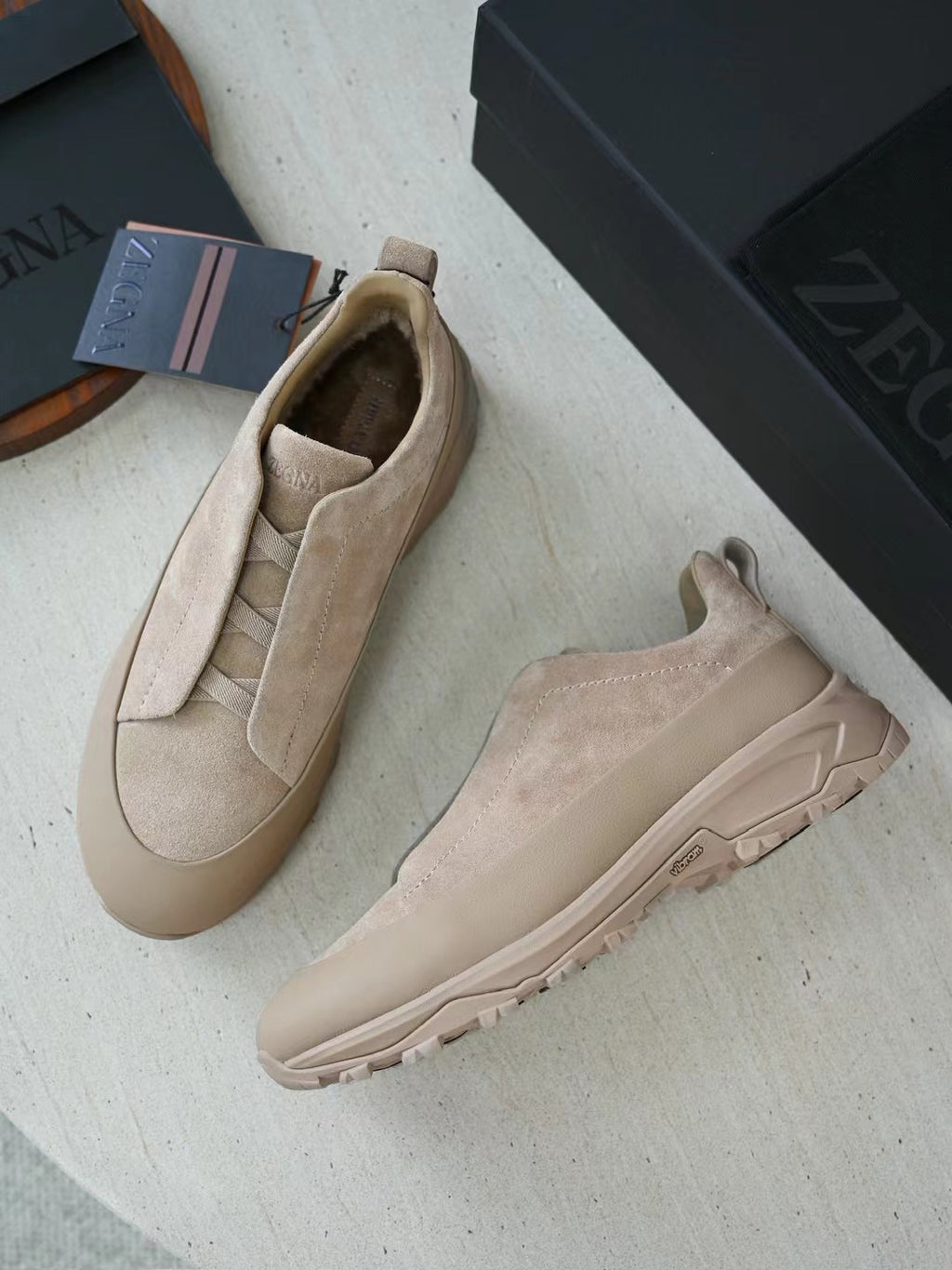 ZEGNA Hybrid-Sneaker in Beige – Robust & Premium Veloursleder-Optik