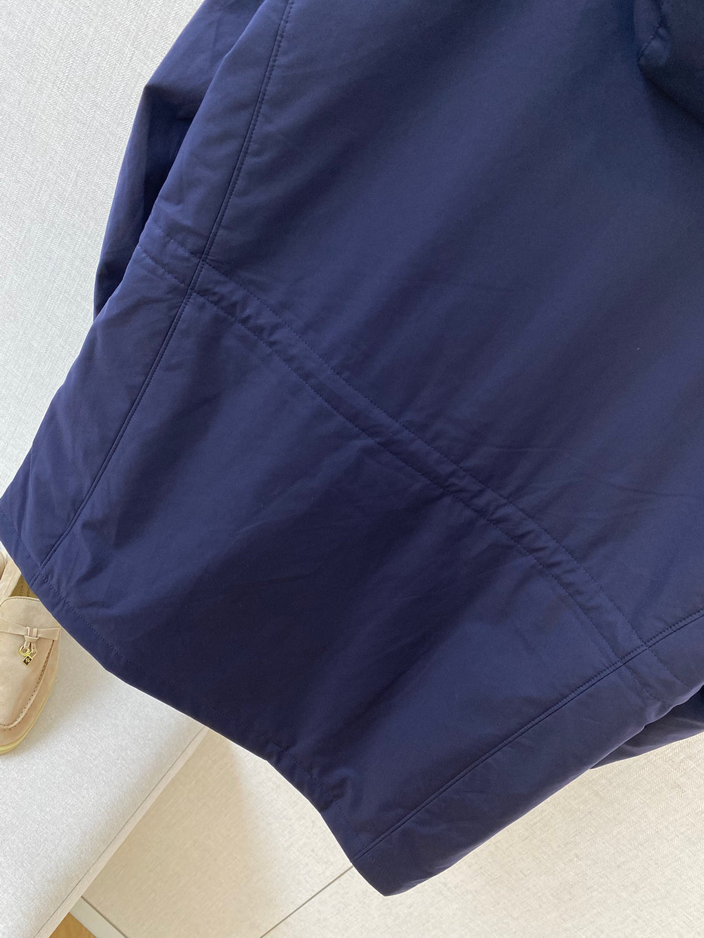 Brunello Cucinelli Herrenjacke mit Kapuze – Navyblaues Luxusdesign für Herbst & Winter