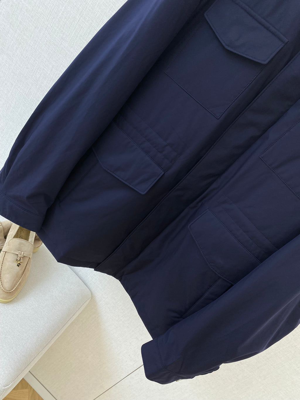 Brunello Cucinelli Herrenjacke mit Kapuze – Navyblaues Luxusdesign für Herbst & Winter