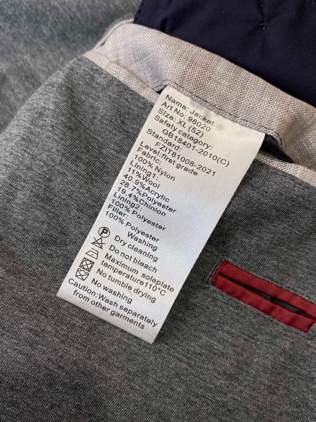 Brunello Cucinelli Herrenjacke mit Kapuze – Navyblaues Luxusdesign für Herbst & Winter