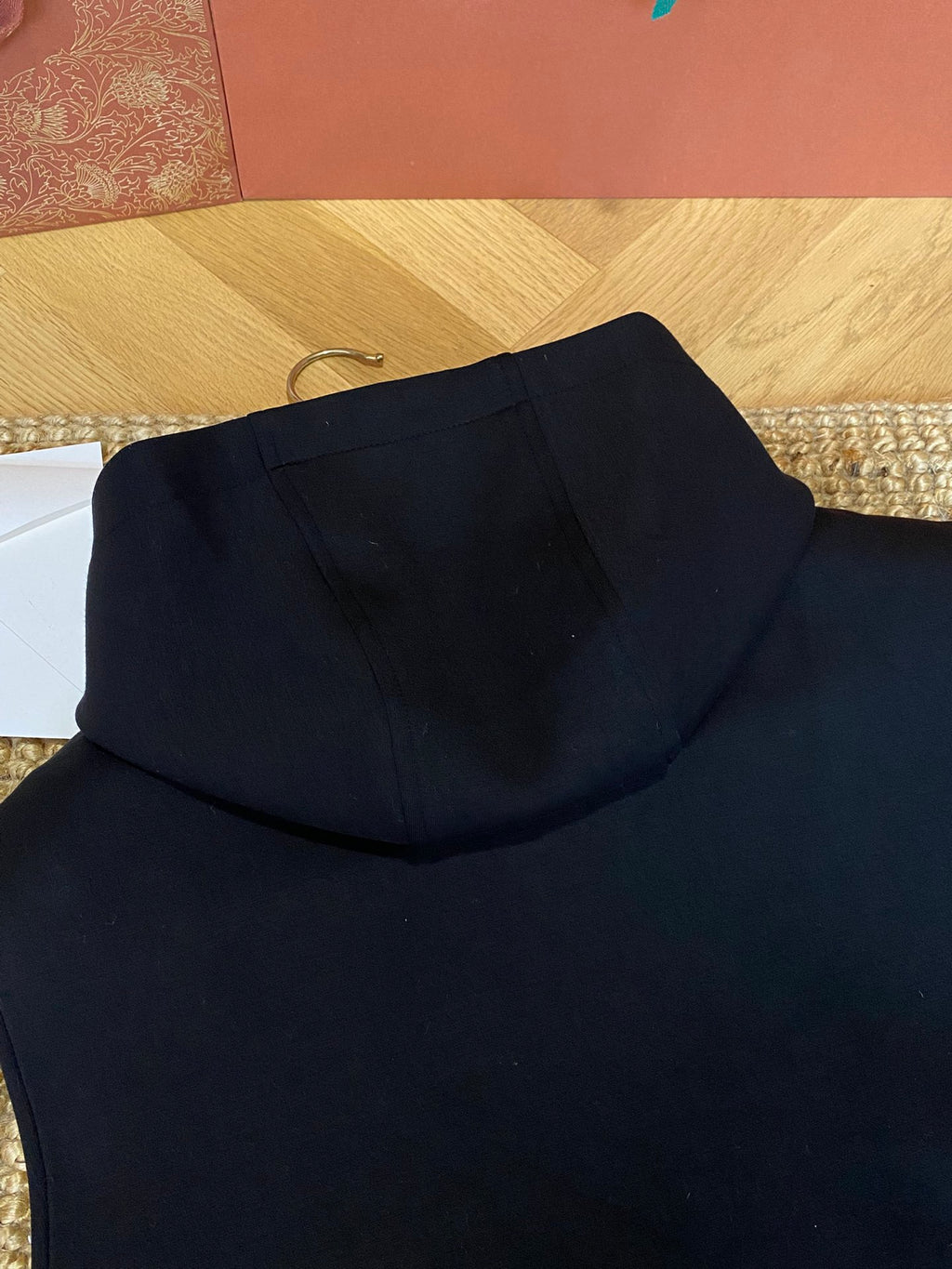 Brunello Cucinelli Kapuzenweste In Dunkelblau Mit Zwei-Wege-Reißverschluss und Kontrastpaspeln