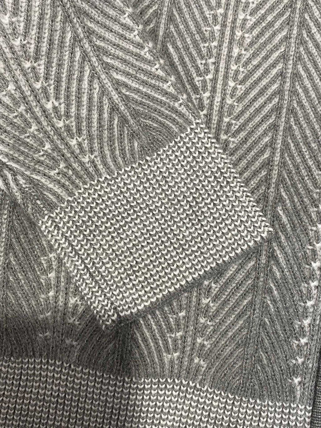 Brunello Cucinelli Strickjacke in Hellgrau mit Stehkragen und Zwei-Wege-Reißverschluss