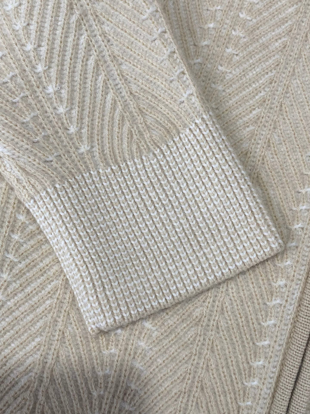 Brunello Cucinelli Strickjacke in Creme mit Stehkragen und Zwei-Wege-Reißverschluss