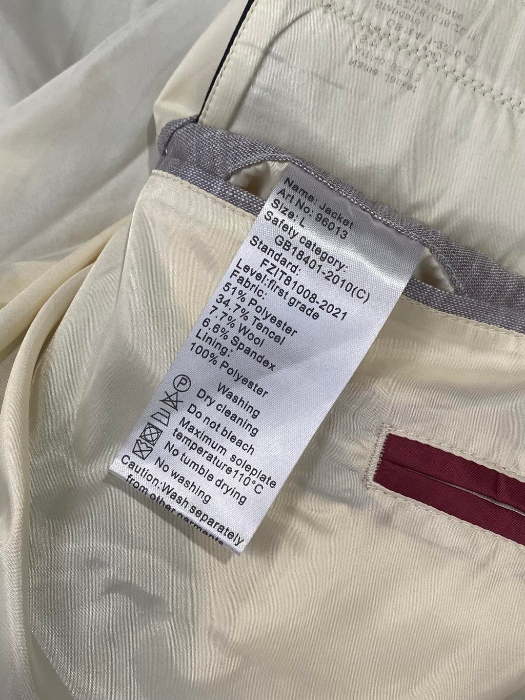 Brunello Cucinelli Hoodie für Herren – Schwarz mit braunen Akzenten & luxuriösem Komfort