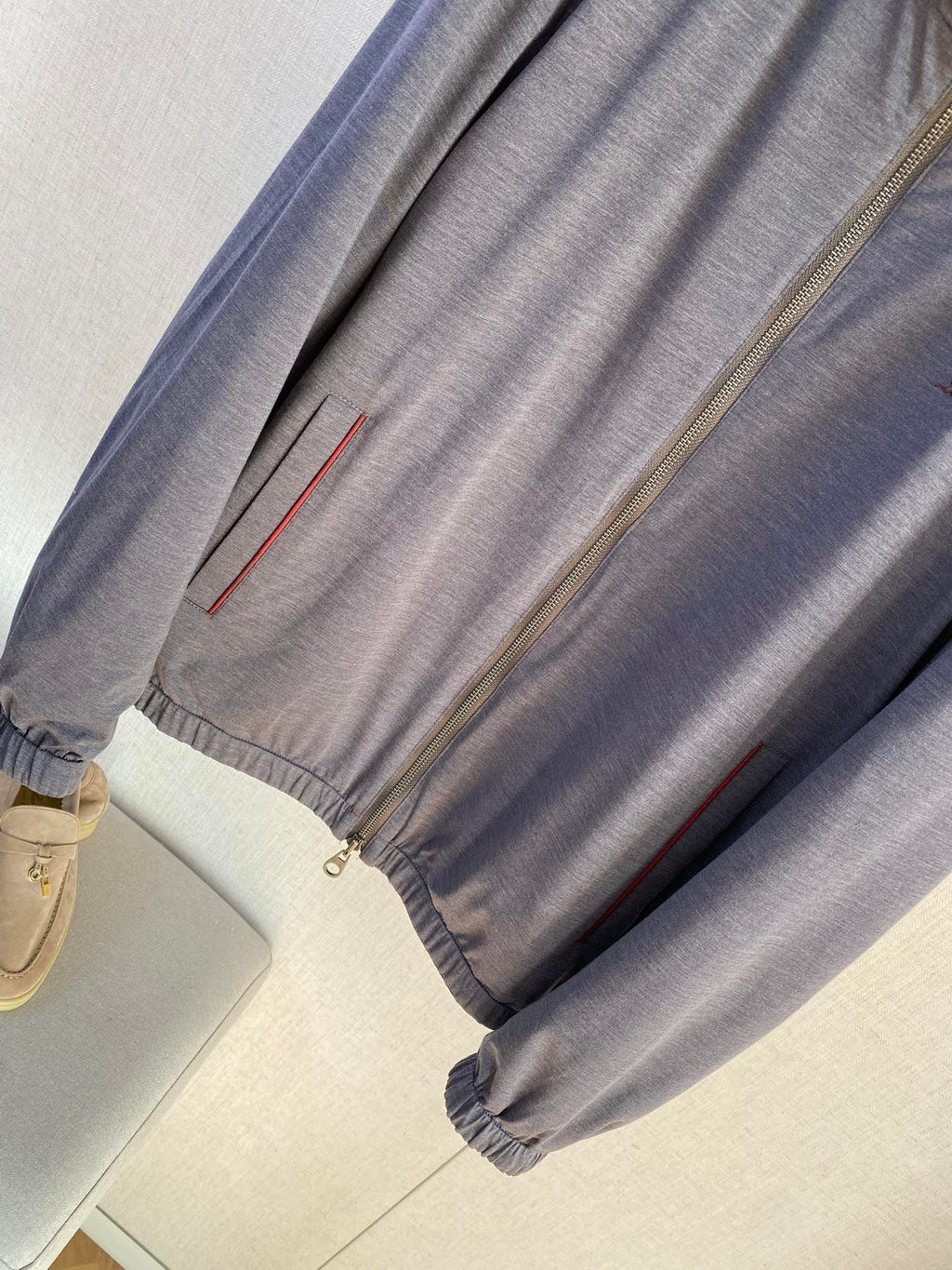 Brunello Cucinelli Herren Leichtjacke in Grau – Elegante Übergangsjacke