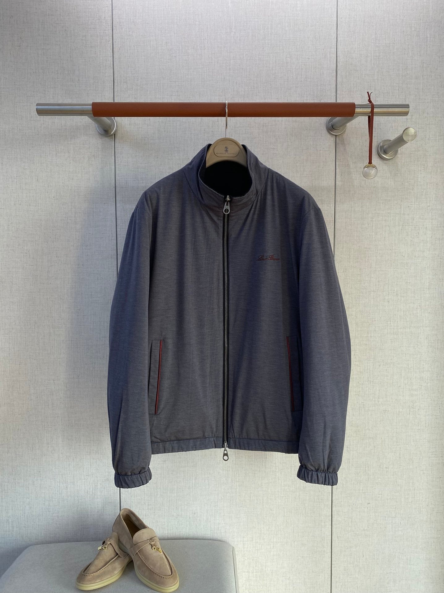 Loro Piana Herren Jacke in Dunkelgrau mit Doppelreissverschluss und Stehkragen