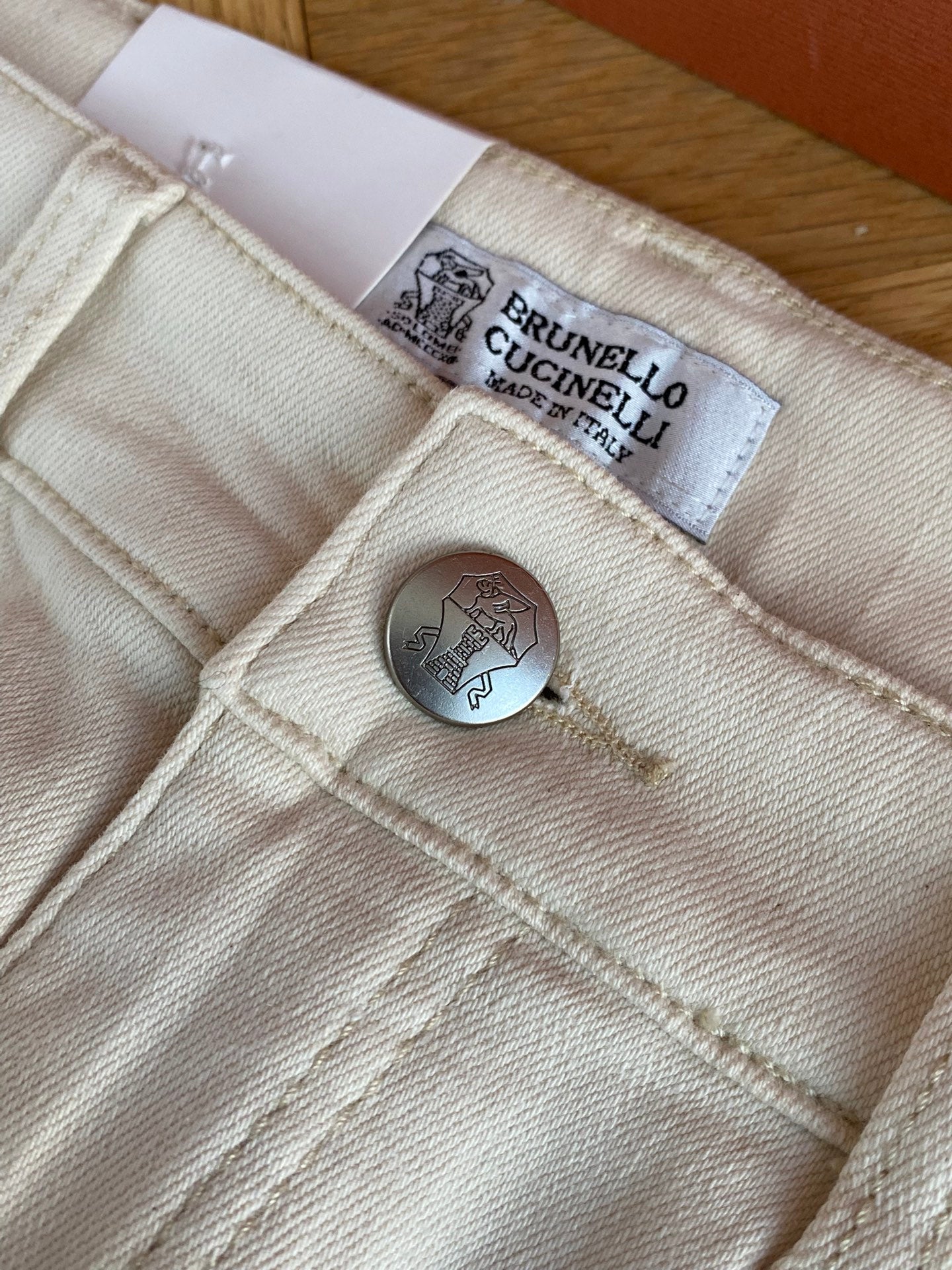 Brunello Cucinelli Weiße Jeans – Klassische Passform
