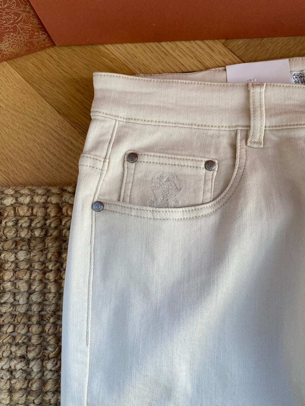 Brunello Cucinelli Weiße Jeans – Klassische Passform