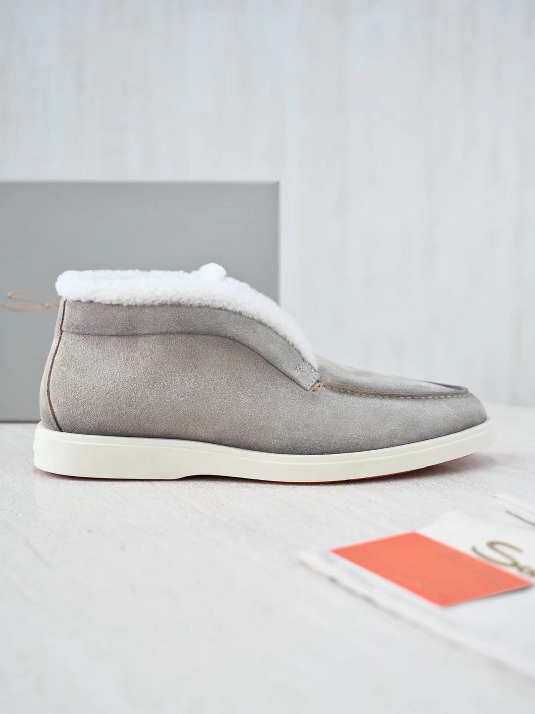 Santoni Herren Mokassin-Boots aus Veloursleder mit Lammfellfutter