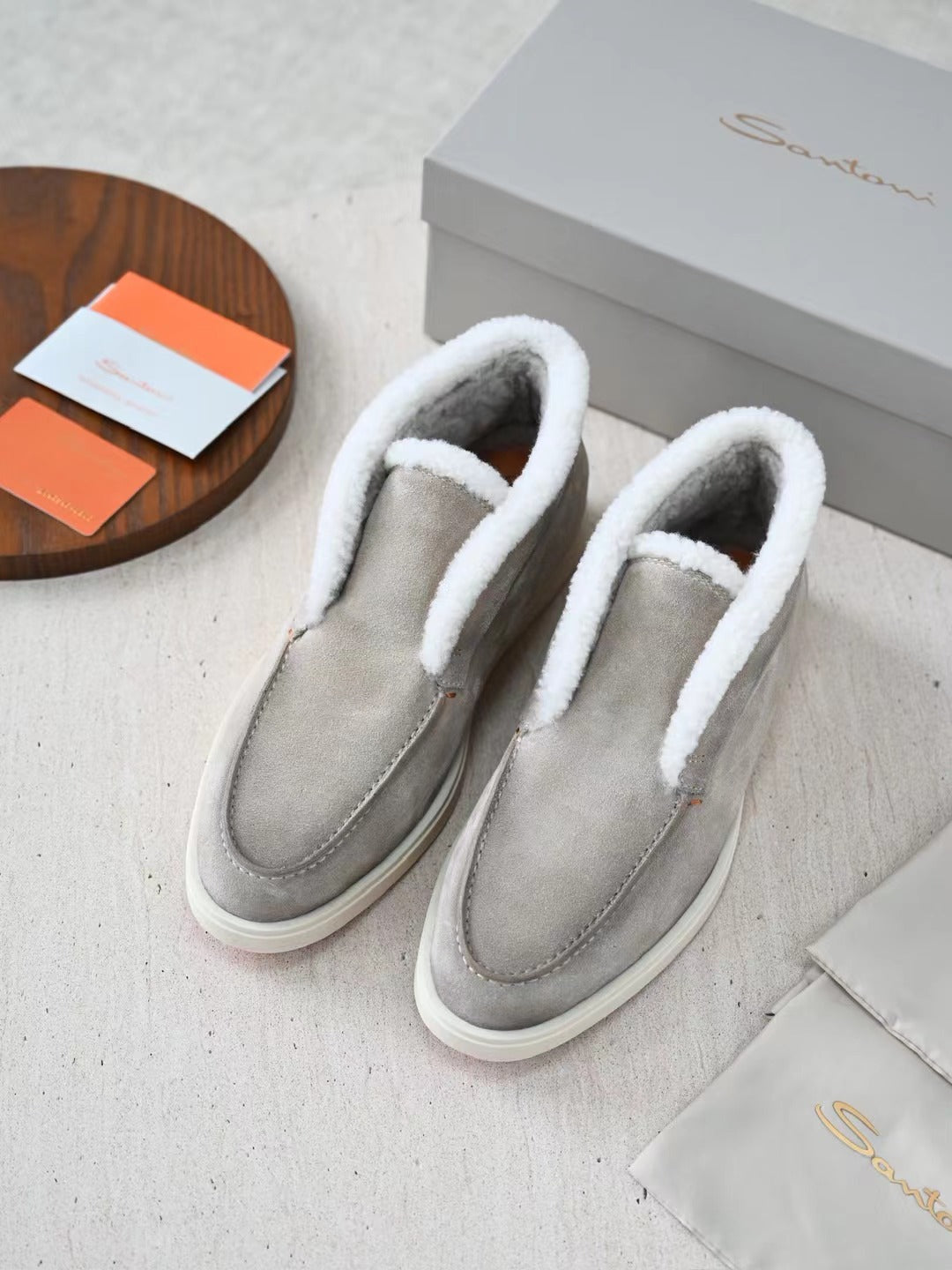 Santoni Herren Mokassin-Boots aus Veloursleder mit Lammfellfutter