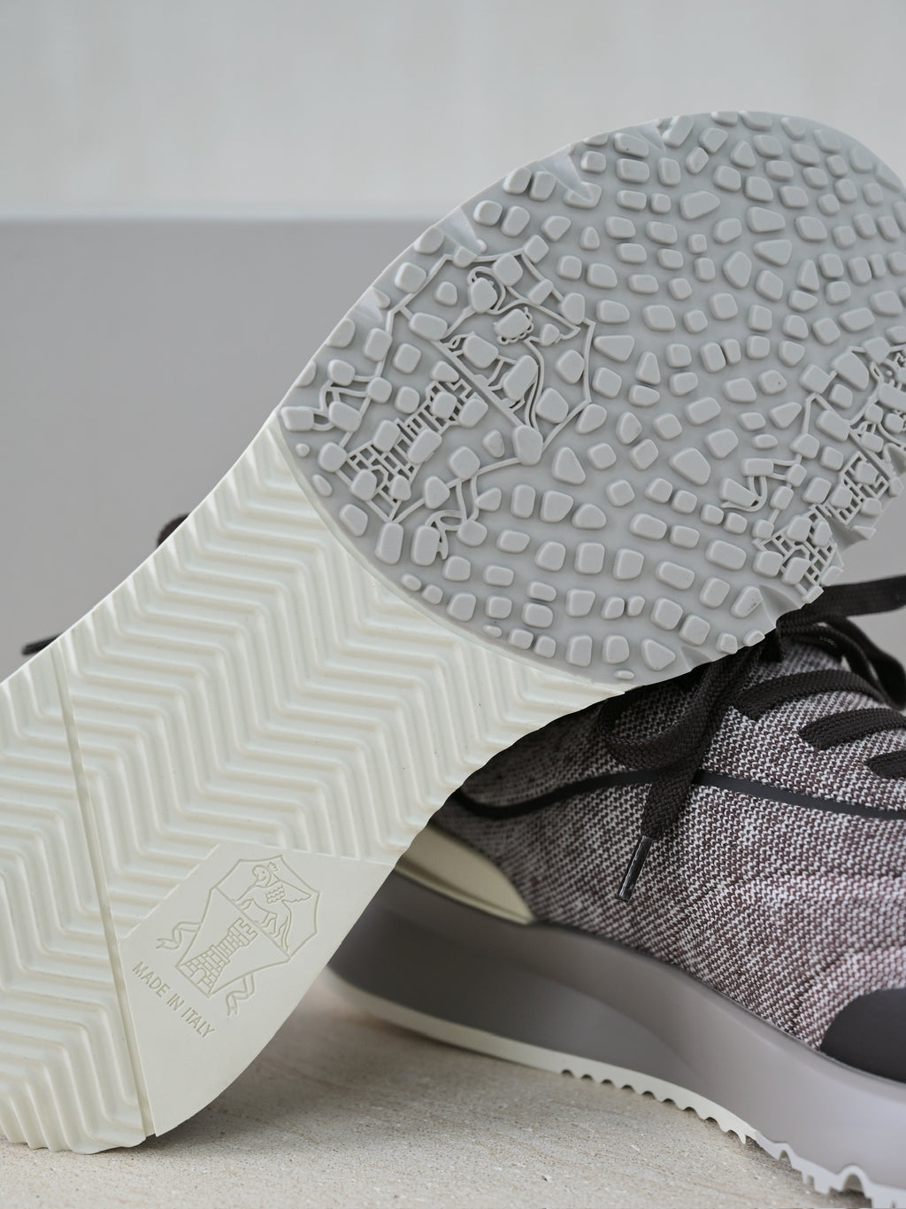 Brunello Cucinelli Herren Sneaker aus Strickgewebe mit Lederakzenten - Beige/Braun