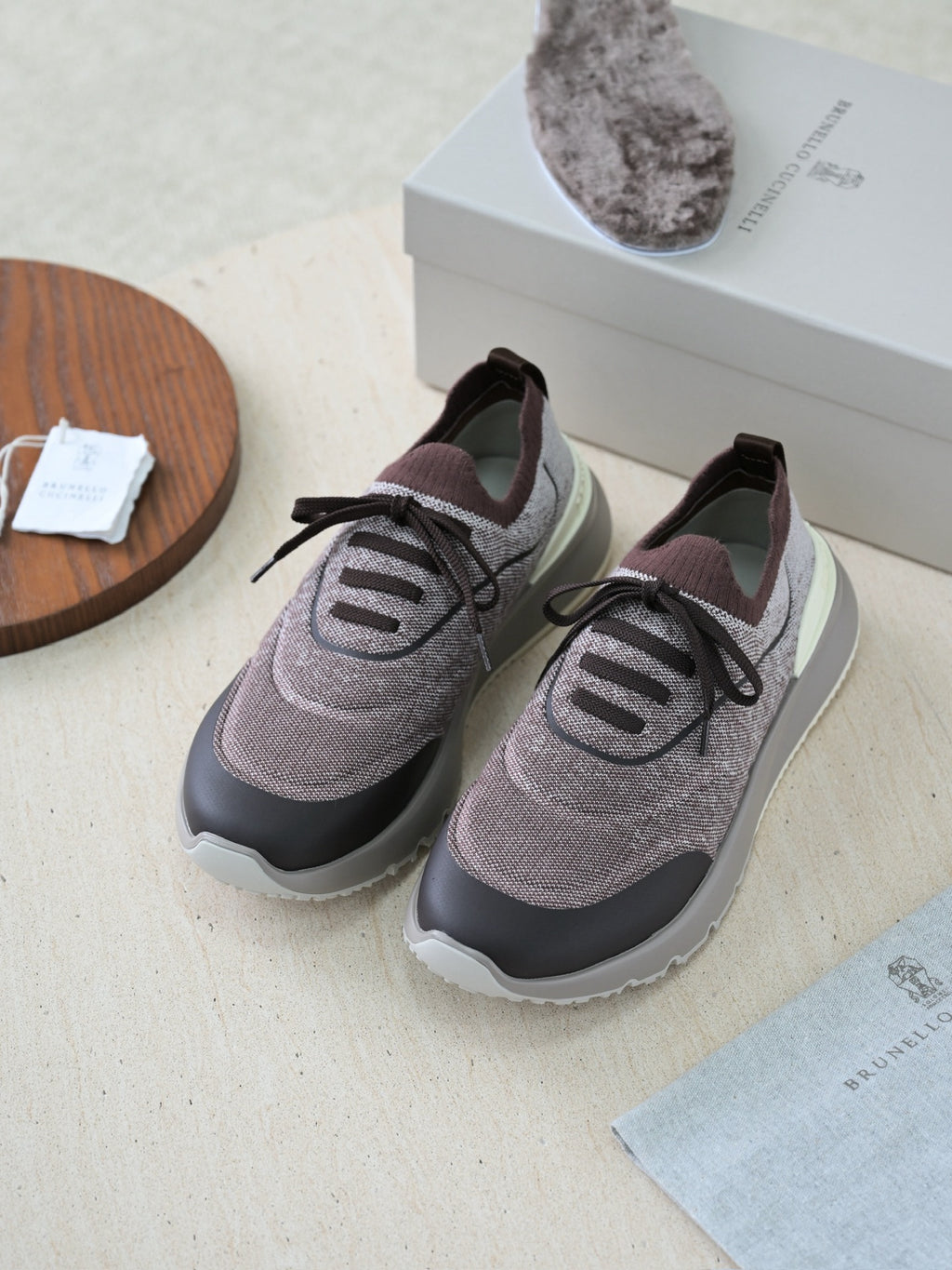 Brunello Cucinelli Herren Sneaker aus Strickgewebe mit Lederakzenten - Beige/Braun