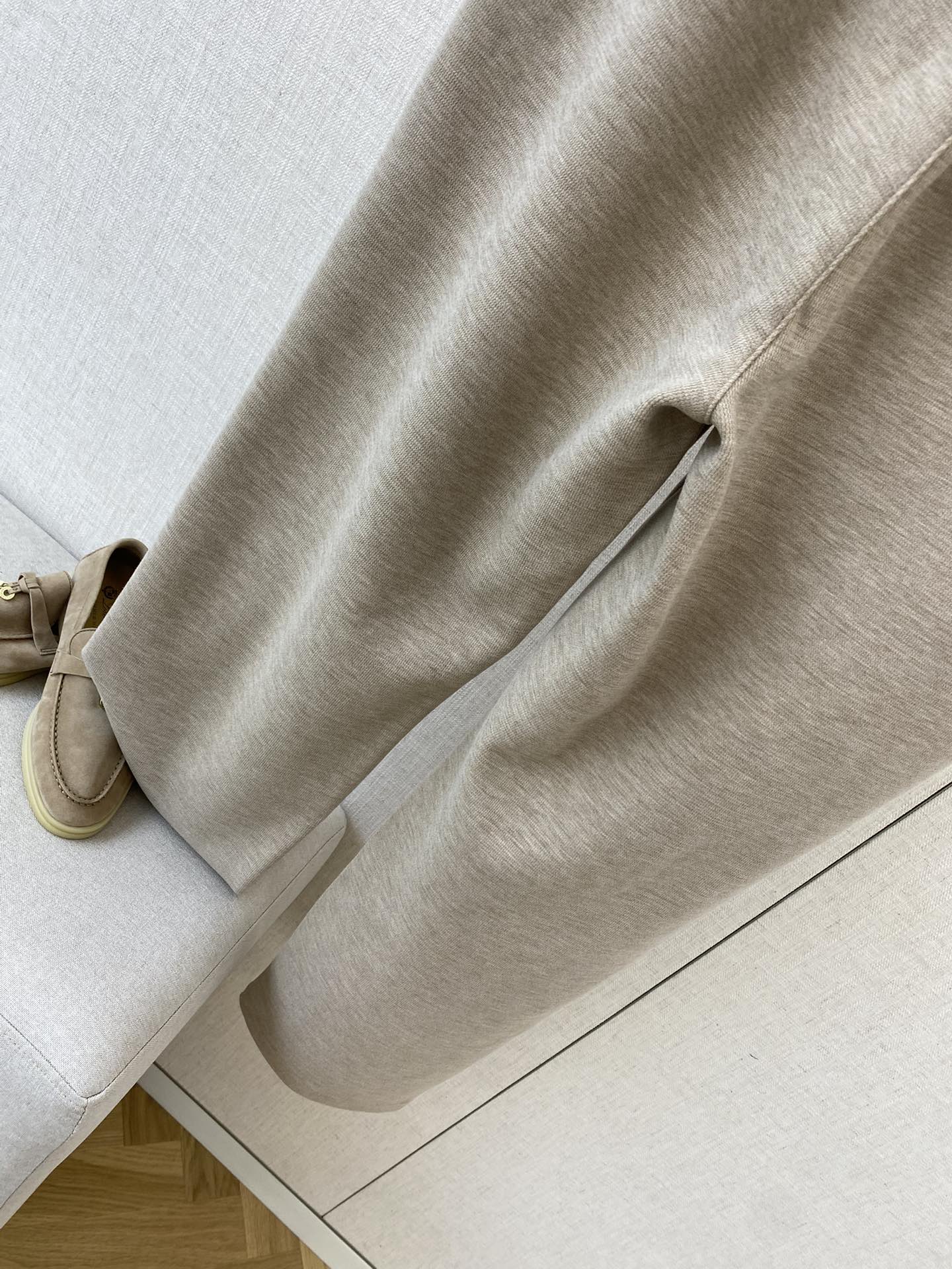 Loro Piana Beige Herren Sweatpants mit Kordelzug und Seitentaschen