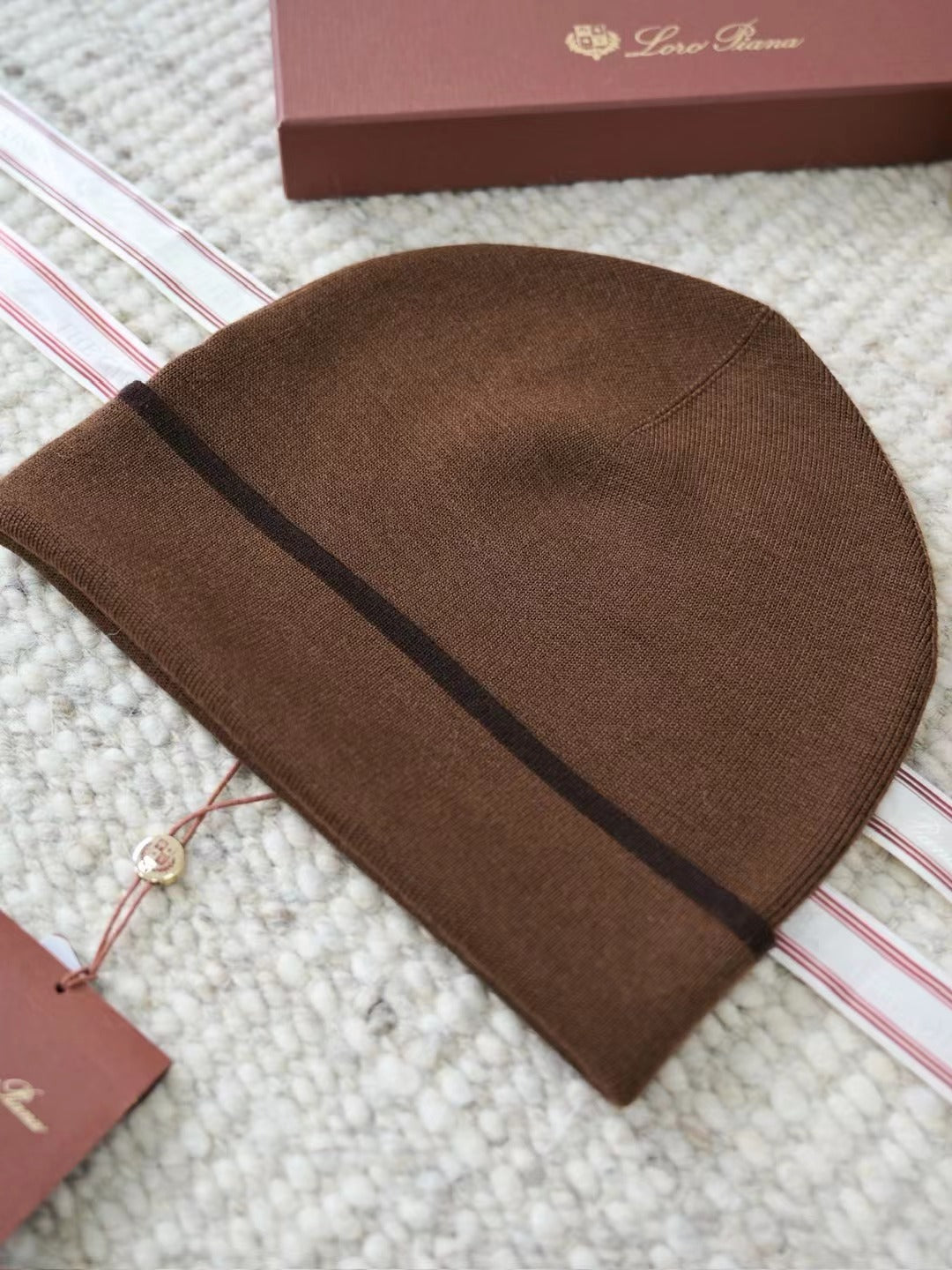 Loro Piana The Gift of Kings® Feinstrick-Mütze in Braun