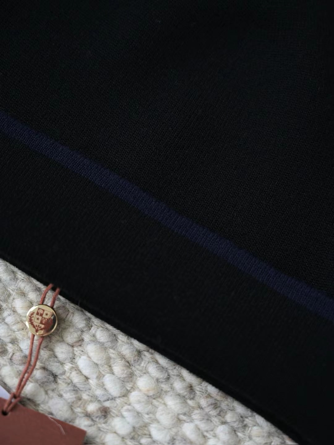 Loro Piana The Gift of Kings® Feinstrick-Mütze in Schwarz