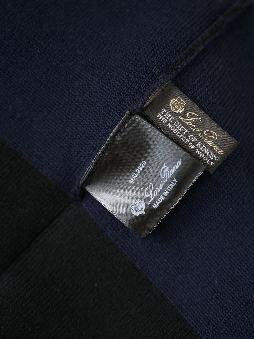 Loro Piana The Gift of Kings® Feinstrick-Mütze in Schwarz